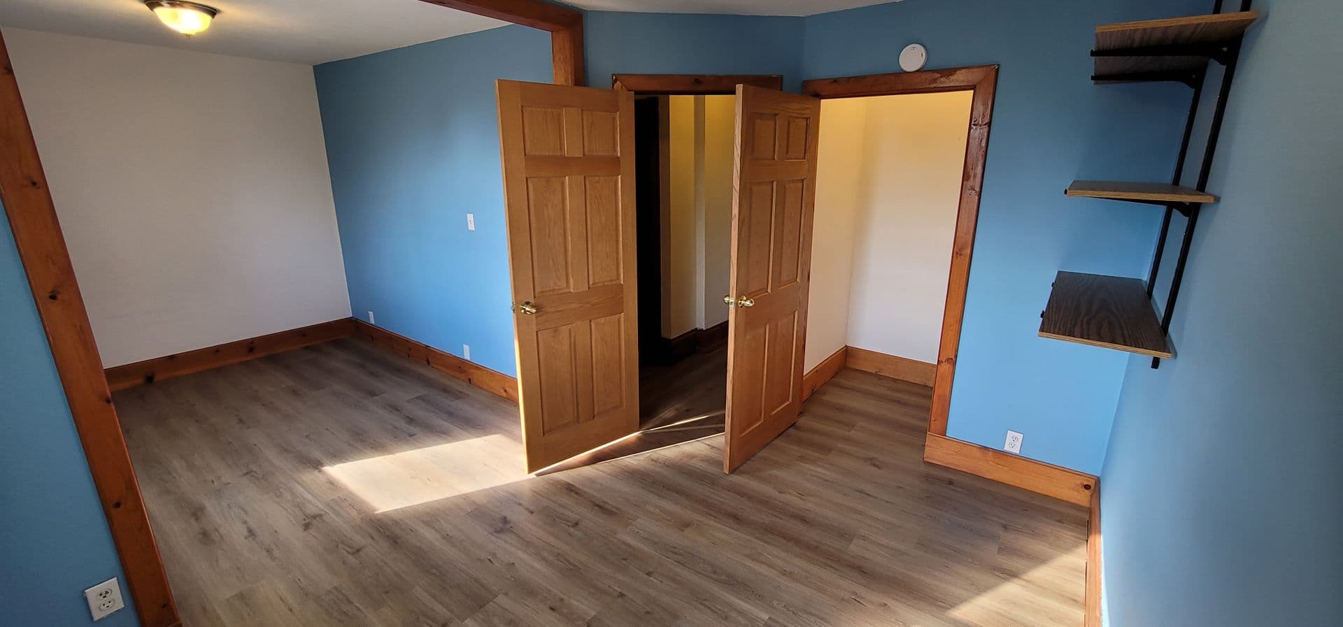 Duluth House: 1212 E 2nd St