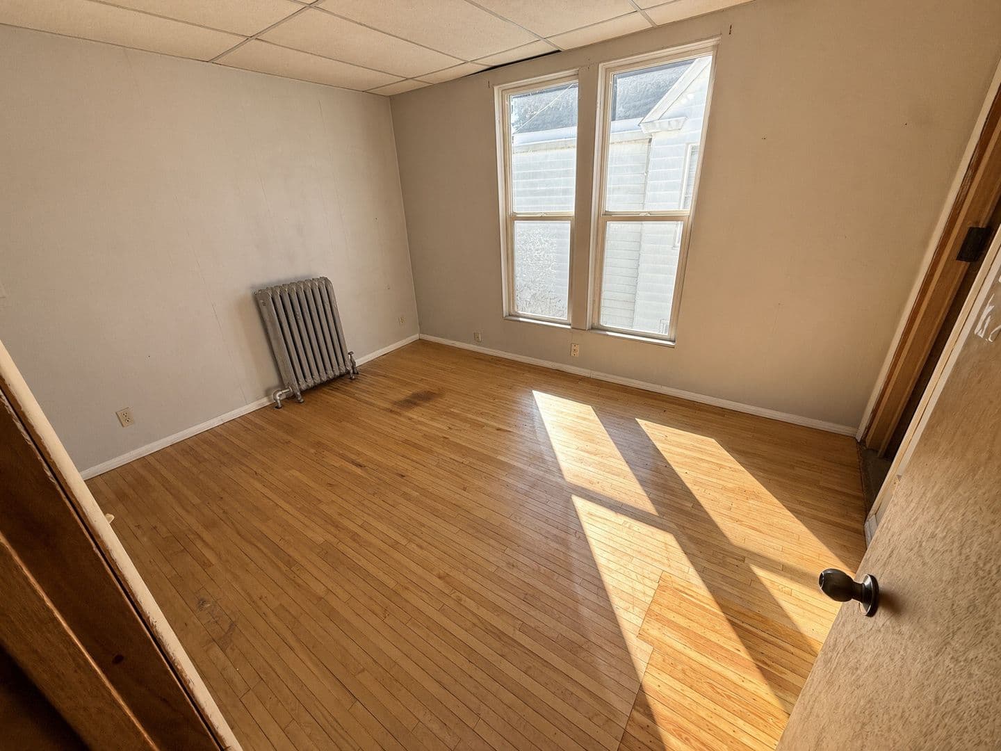 Duluth Apartment: 1215 E 1st St