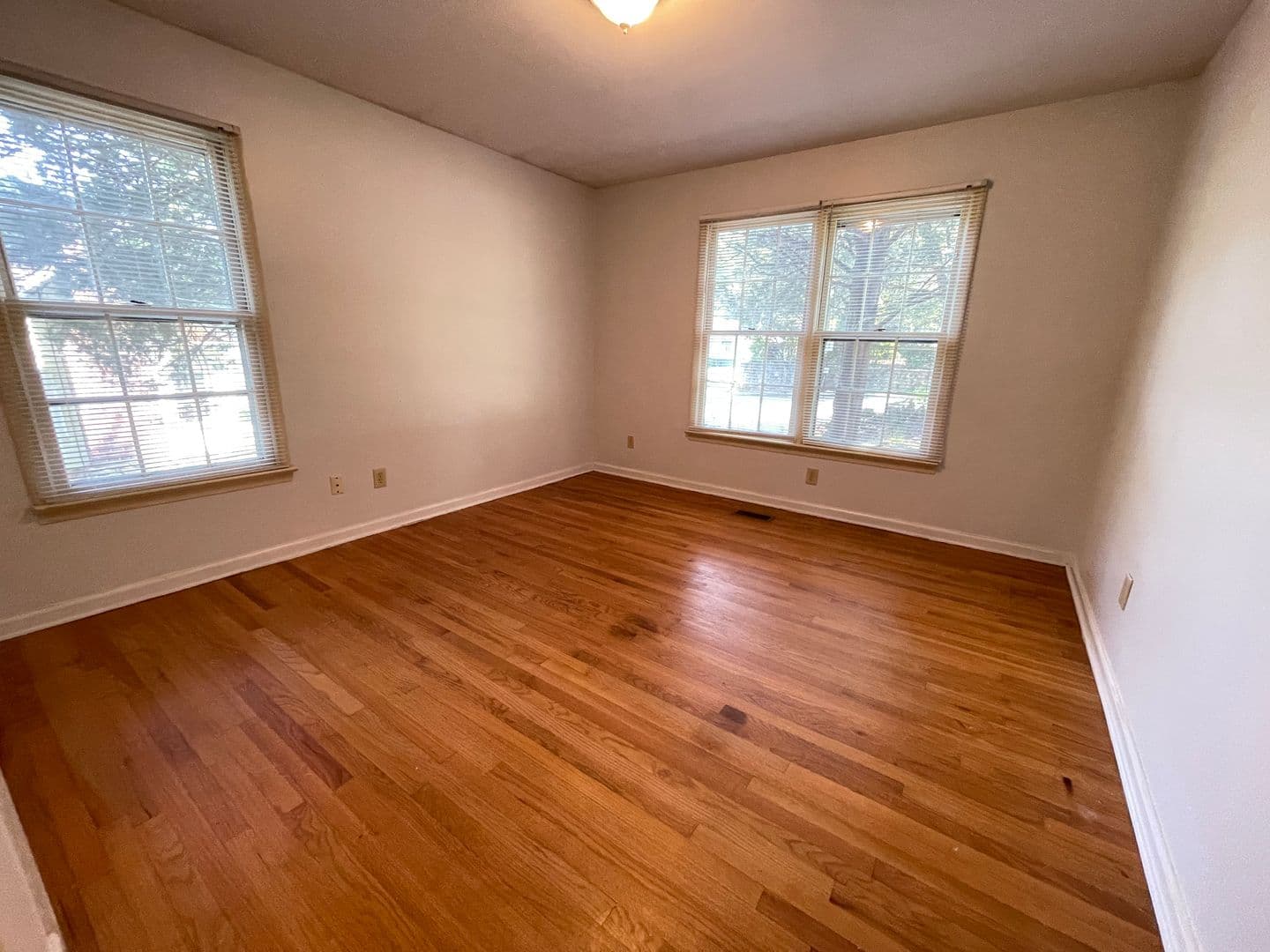 Chapel Hill House: 501 Church Street