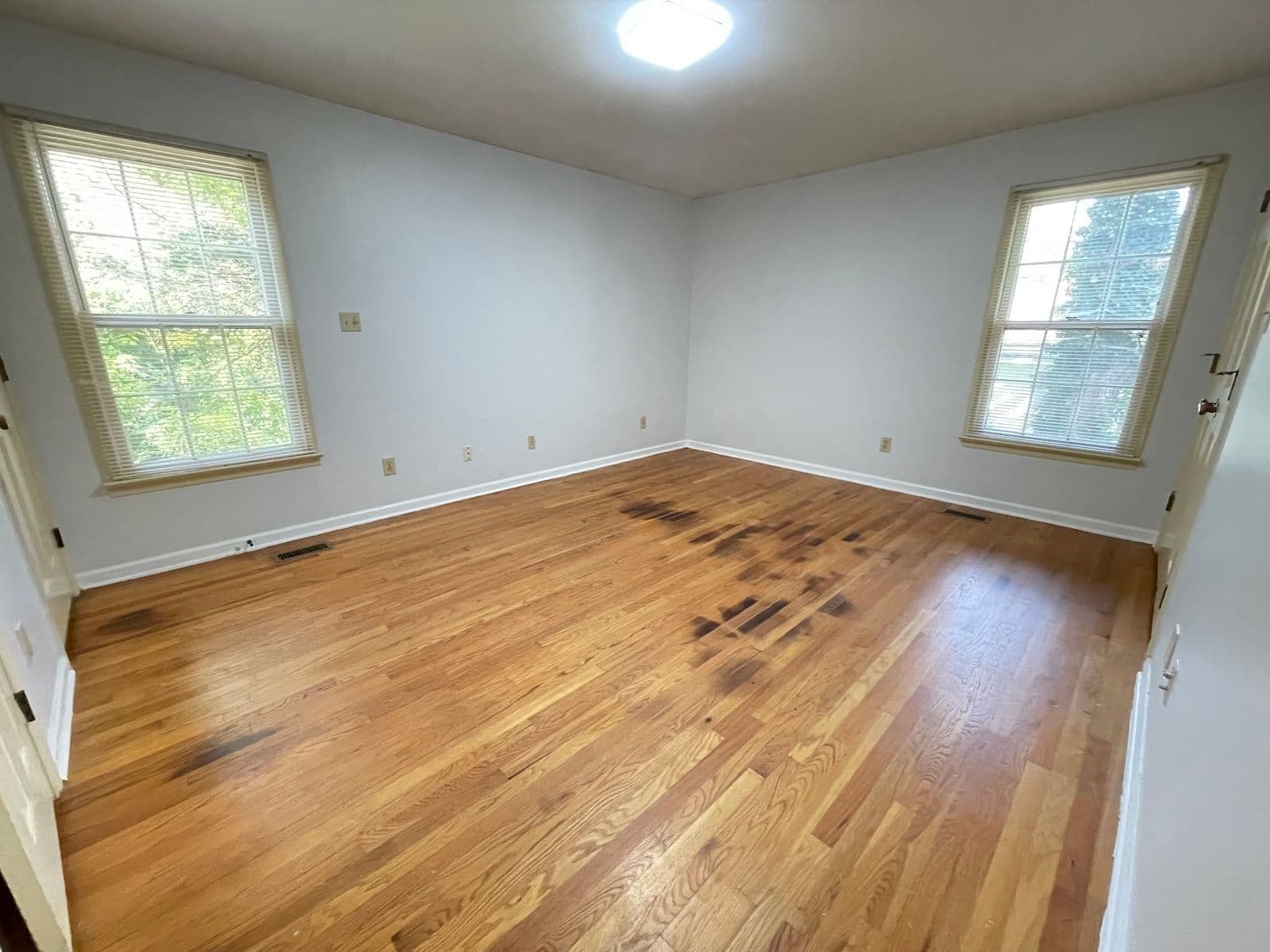 Chapel Hill House: 501 Church Street
