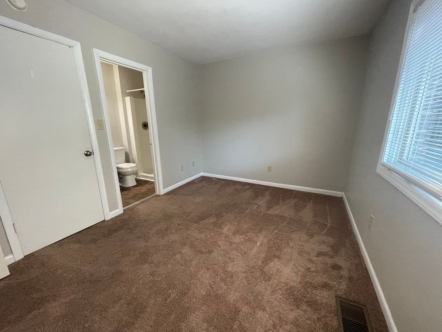 Chapel Hill Condo: 211 Church St.