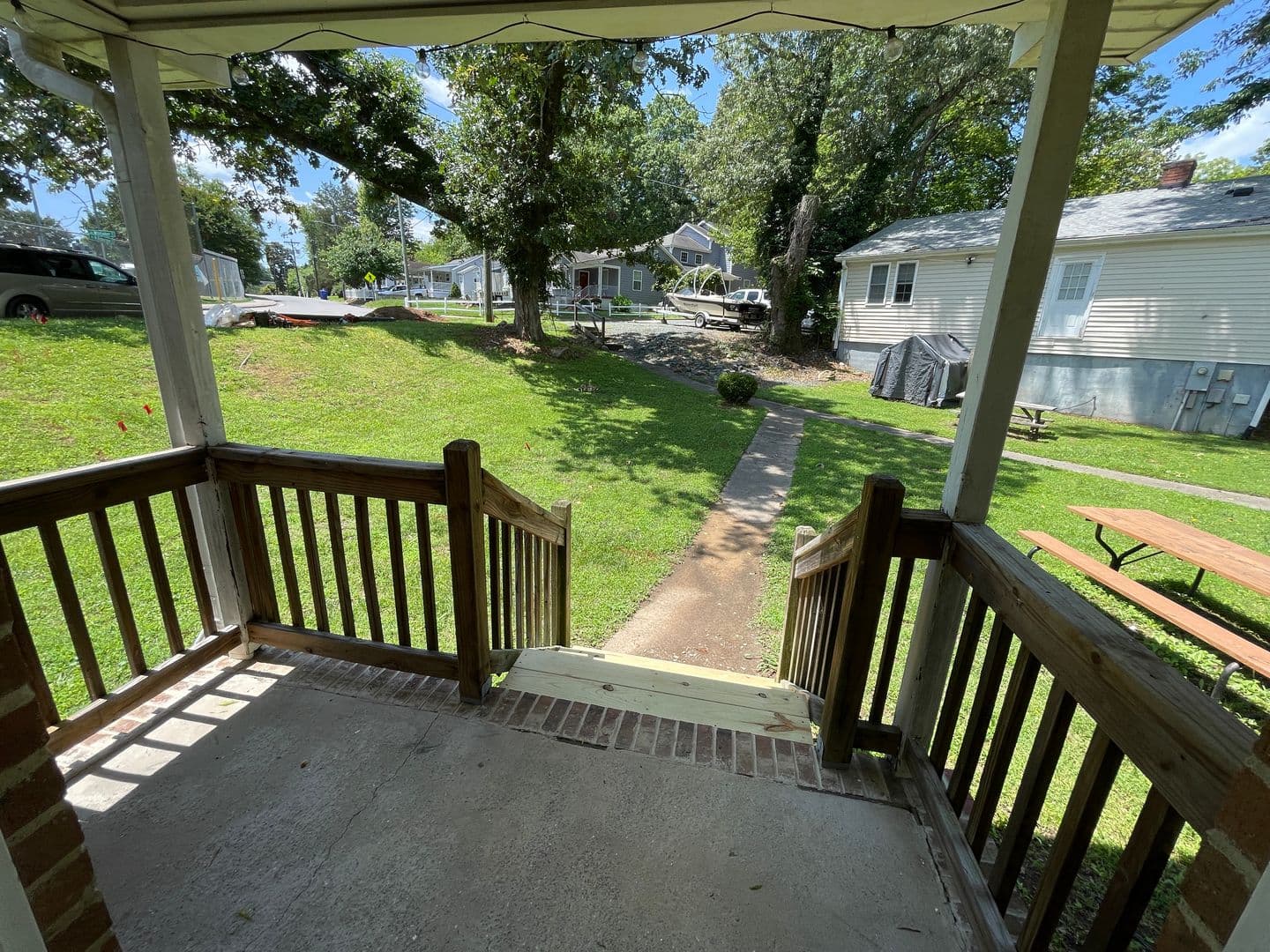 Chapel Hill House: 412 Whitaker St