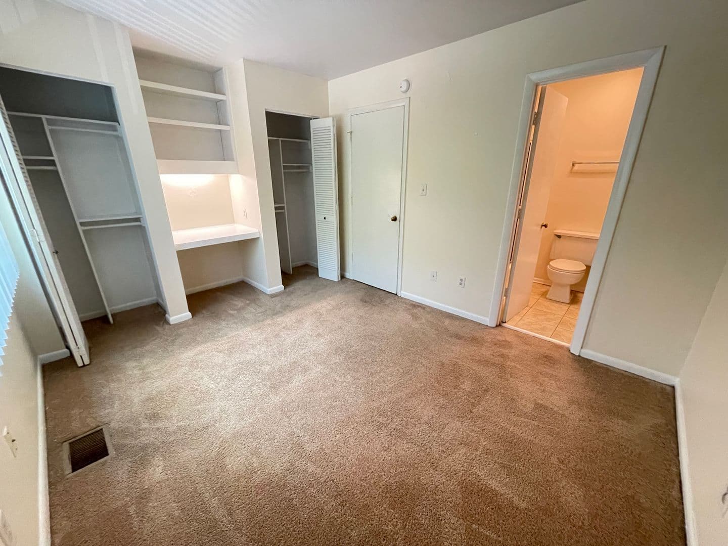 Chapel Hill Condo: 211 Church St Unit D-11