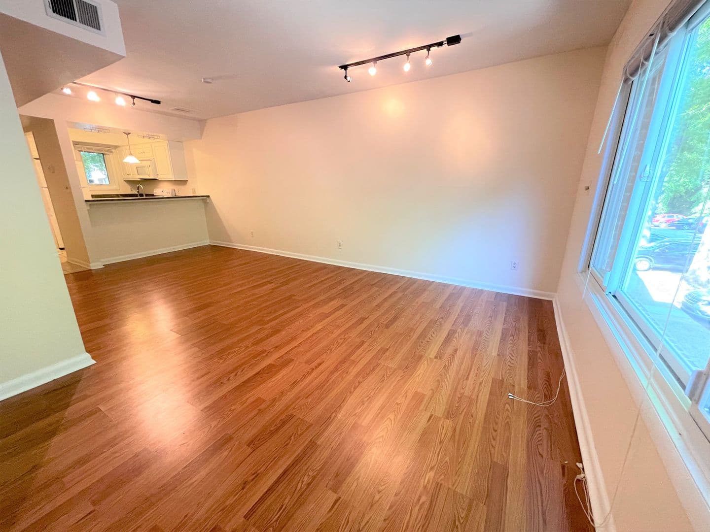 Chapel Hill Condo: 211 Church St Unit D-11