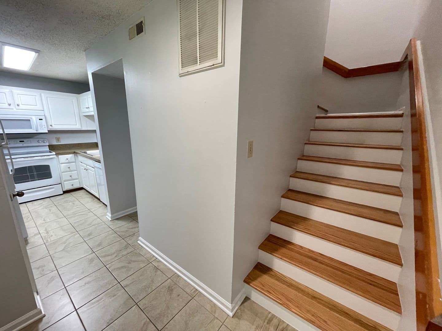Chapel Hill Condo: 714 Martin Luther King Jr. Blvd.