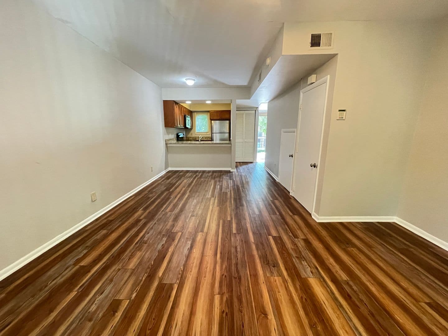 Chapel Hill Condo: 211 Church St.