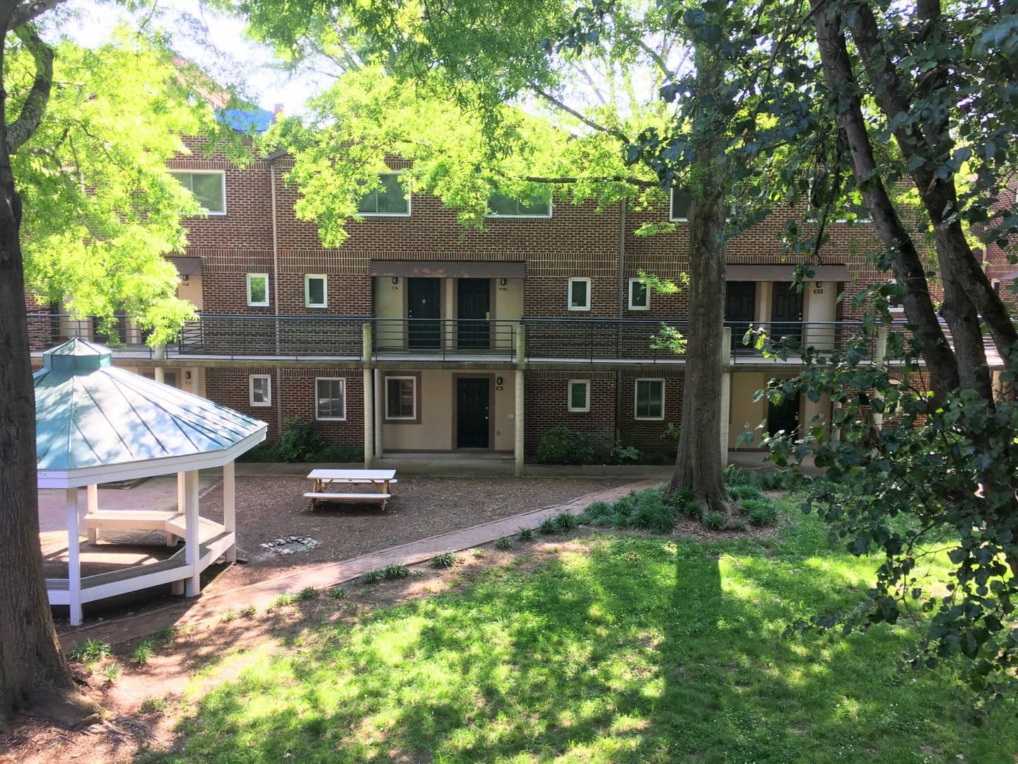 Chapel Hill Condo: 211 Church St.