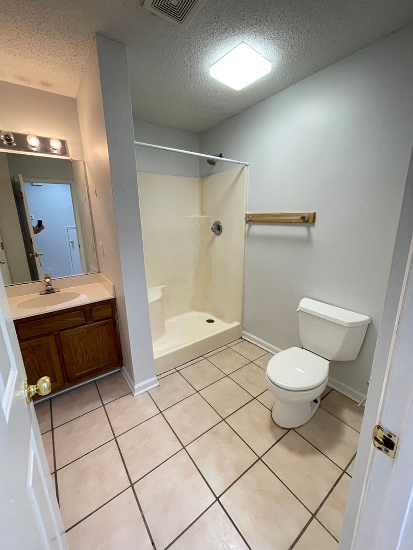 Chapel Hill House: 823 Old Pittsboro Road