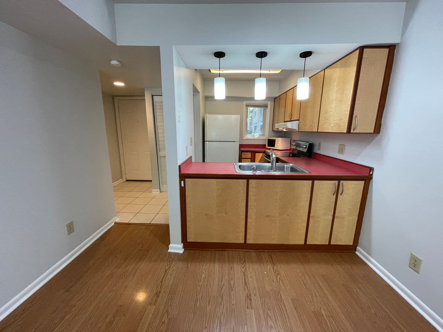 Chapel Hill Condo: 211 Church St. Unit D-9