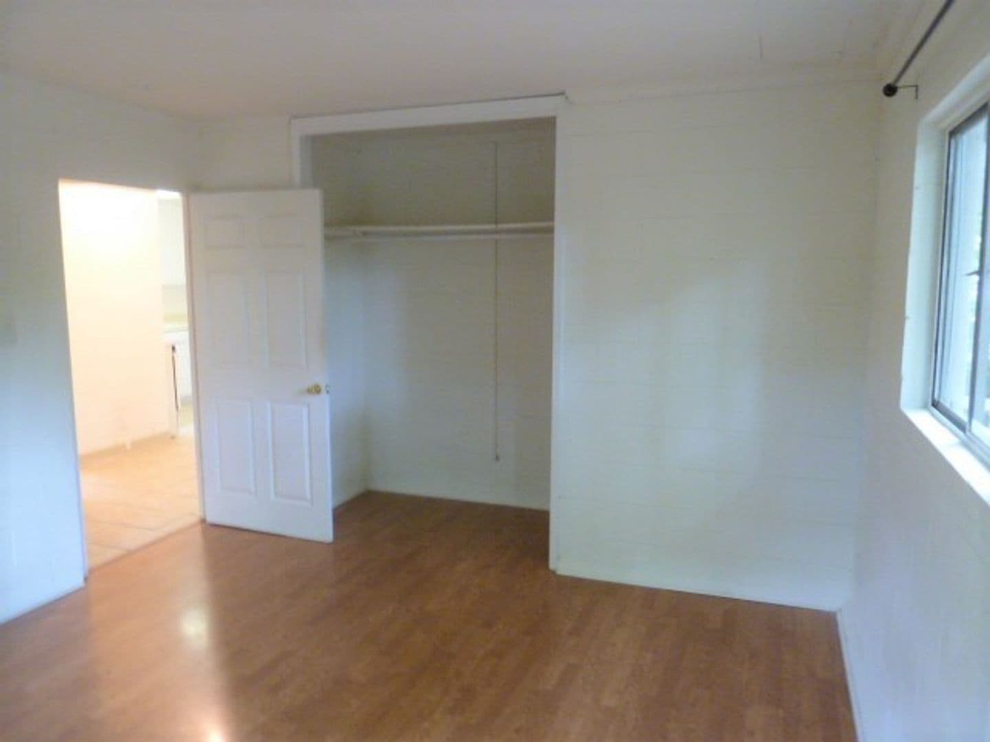 Chapel Hill House: 210 Andrews Lane