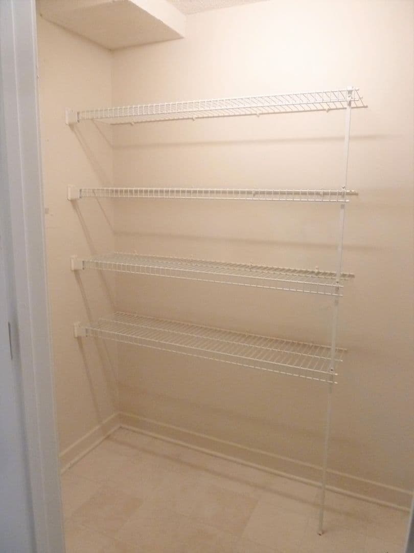 Chapel Hill Condo: 706 Martin Luther King Jr. Blvd. Unit G8