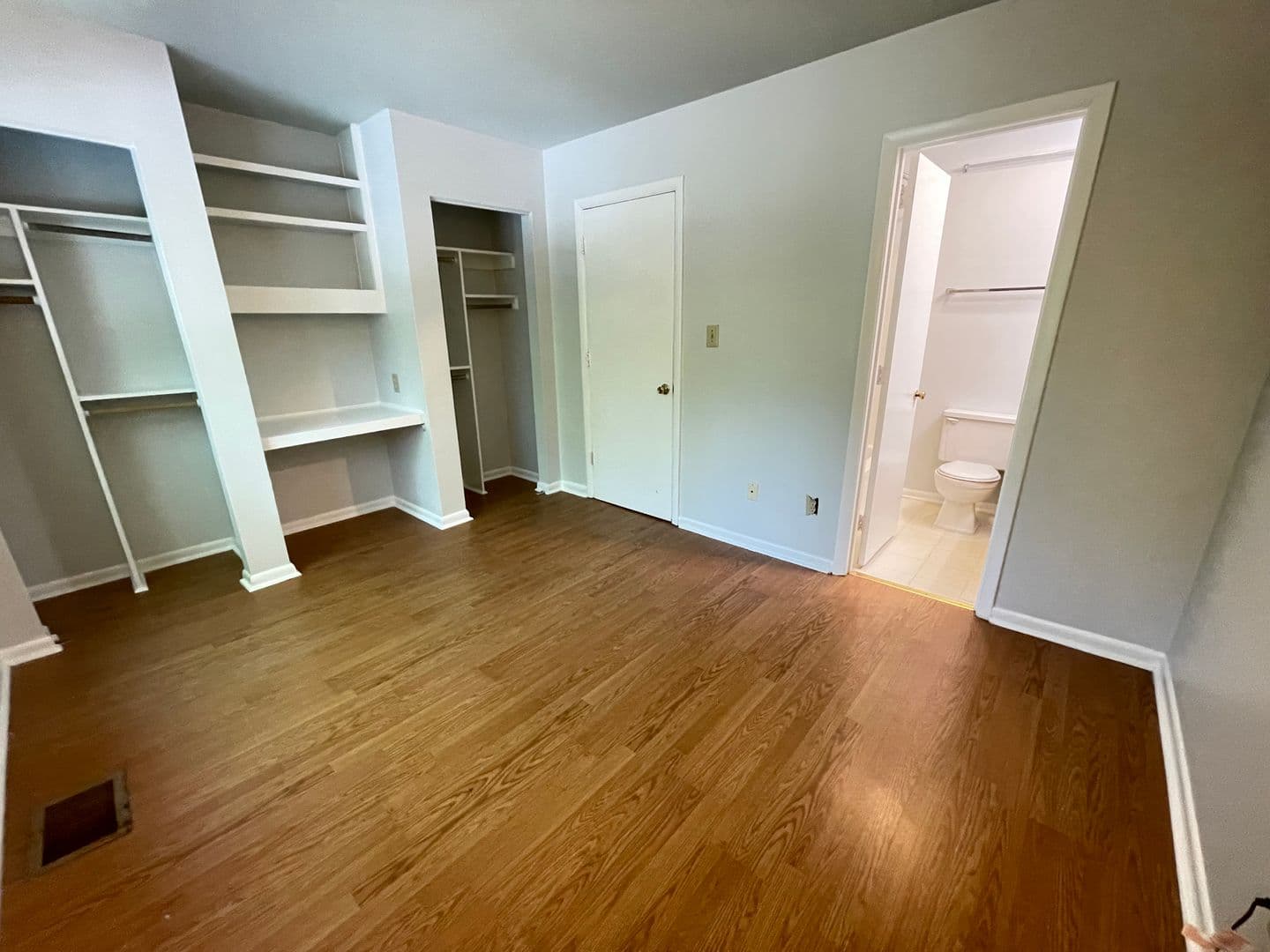 Chapel Hill Condo: 211 Church St. Unit D-9