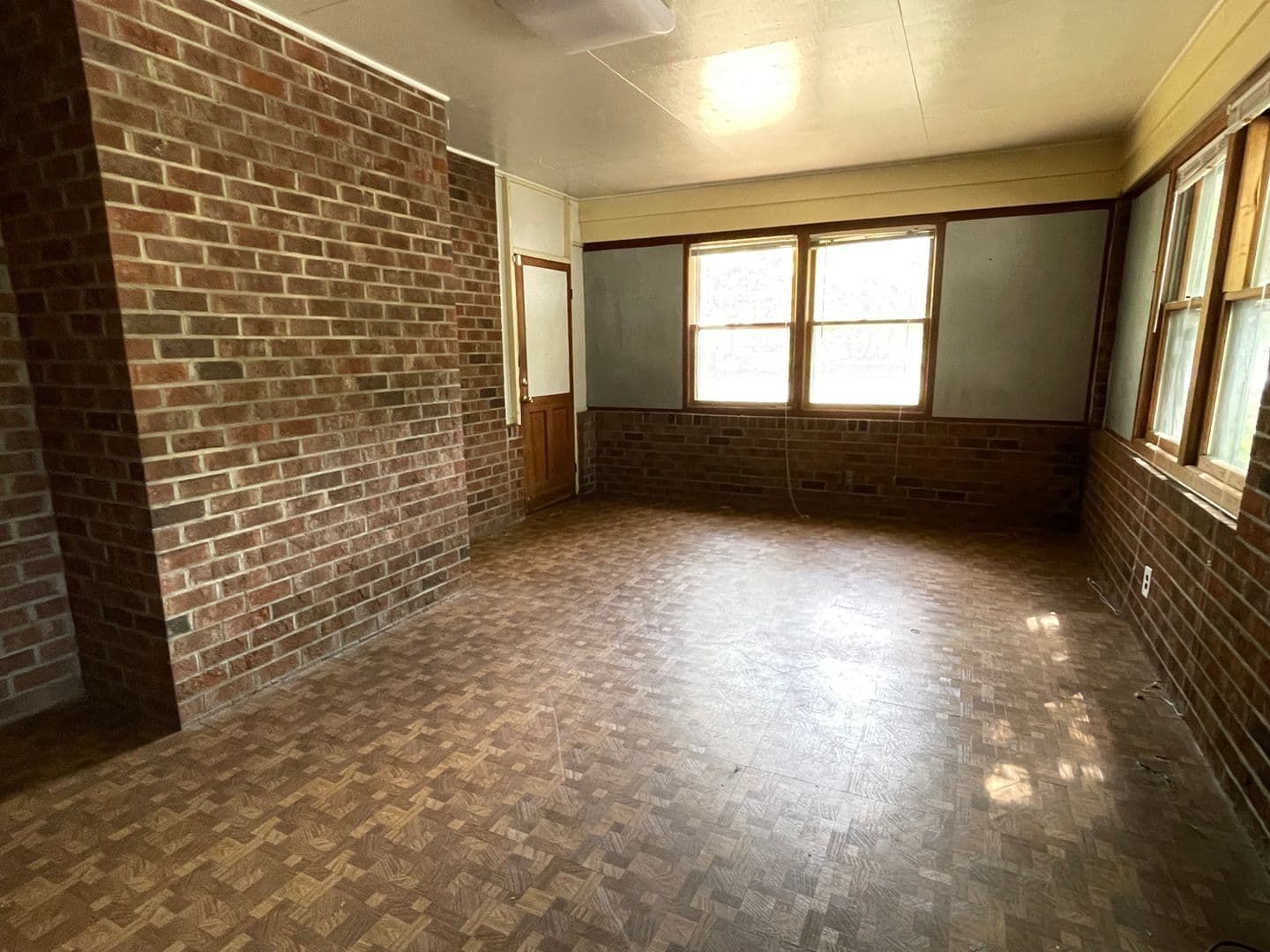Chapel Hill House: 501 Church Street
