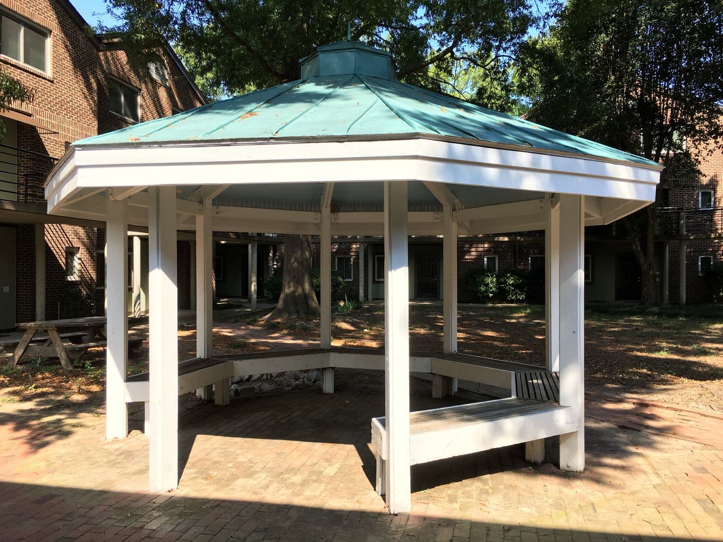 Chapel Hill Condo: 211 Church St.