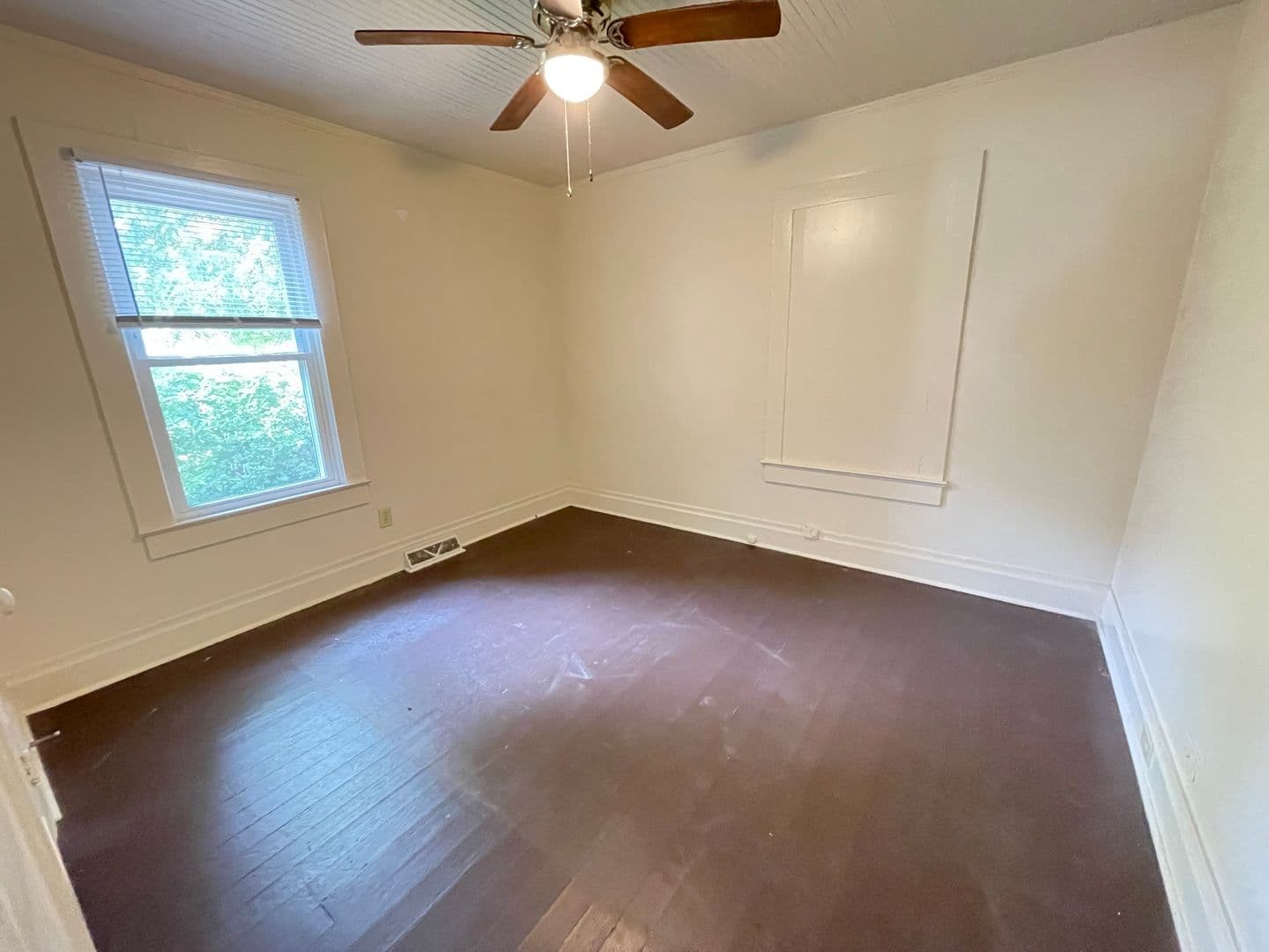 Chapel Hill House: 506A Cameron Avenue