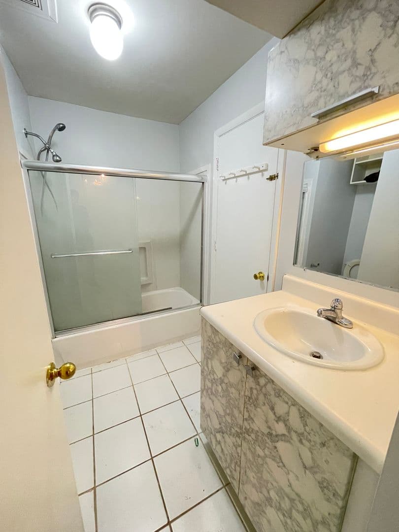 Chapel Hill Condo: 211 Church St Apt A-3