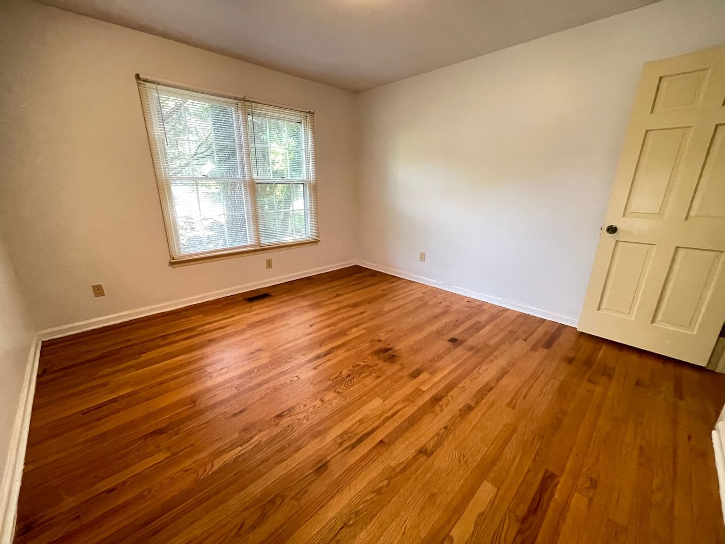 Chapel Hill House: 501 Church Street