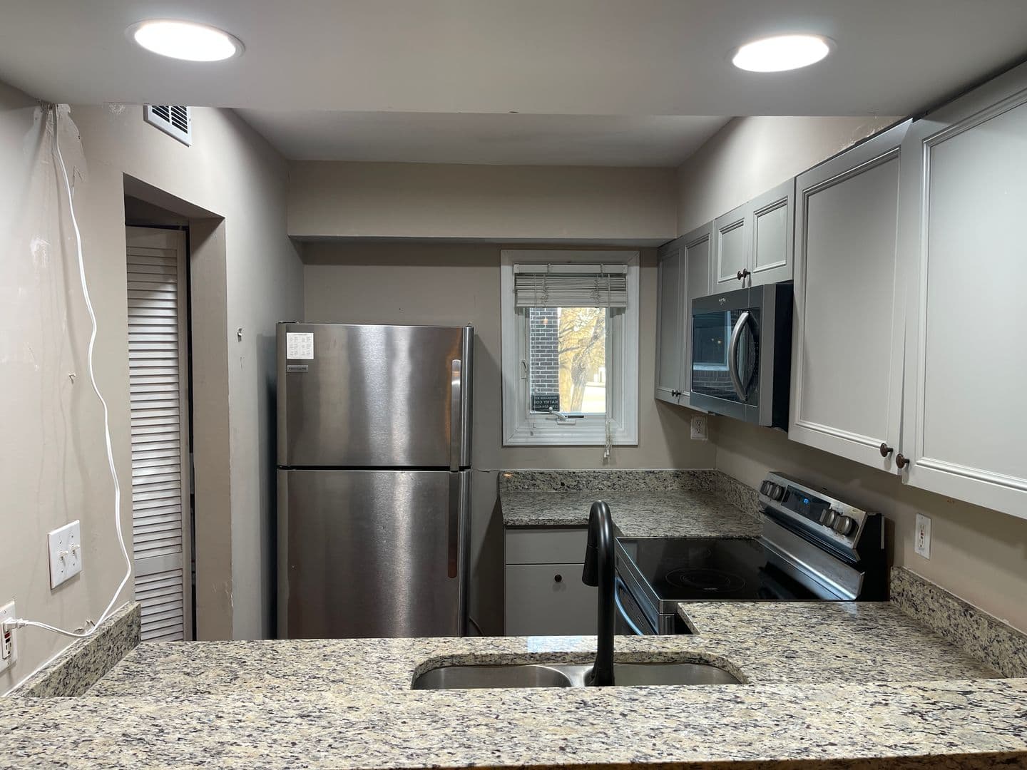 Chapel Hill Condo: 211 Church St.