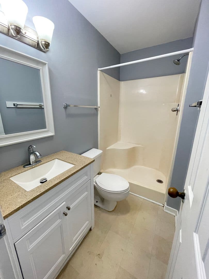 Chapel Hill Condo: 706 Martin Luther King Jr. Blvd. Unit G8