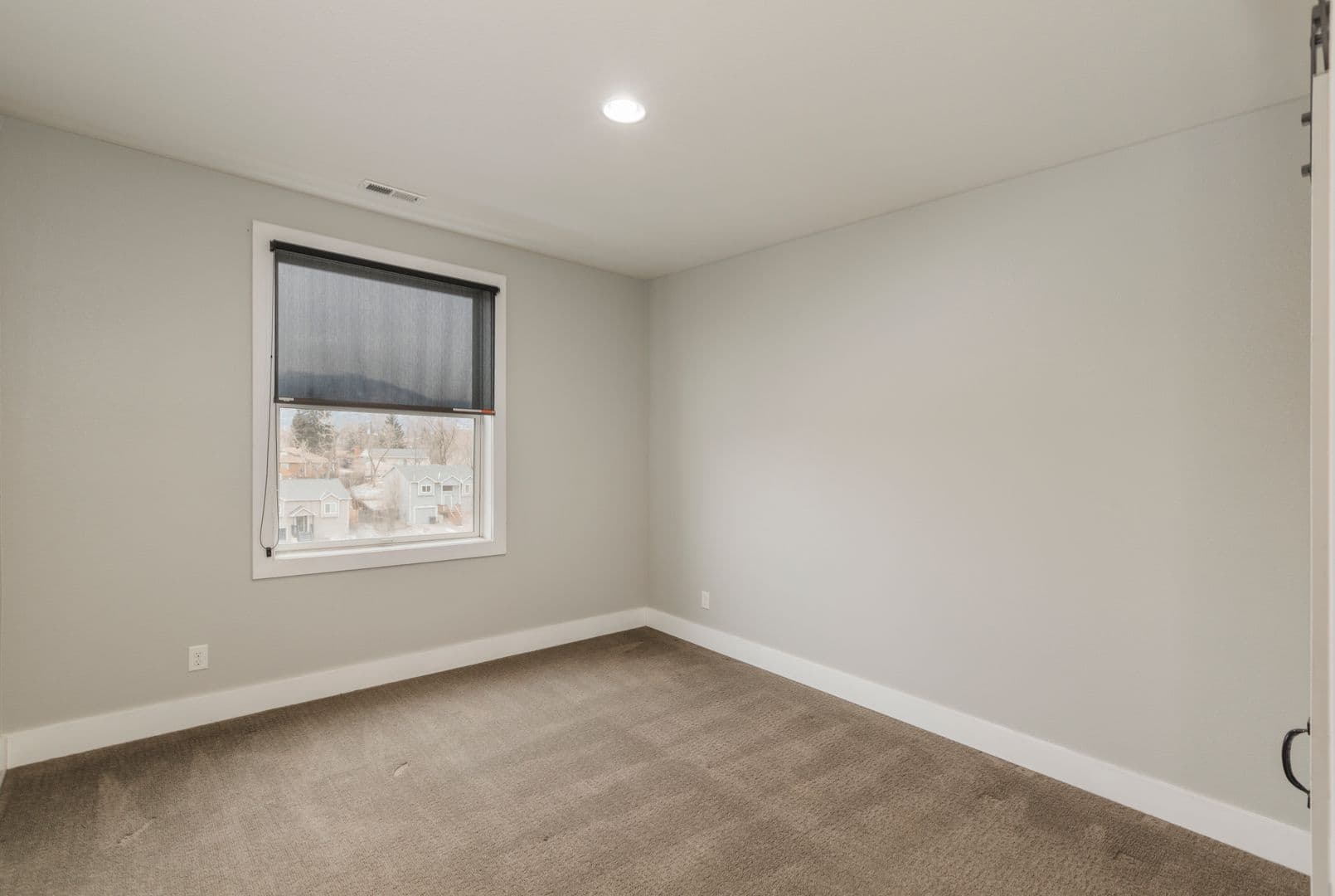Colorado Springs Apartment: 676 West Monument Street