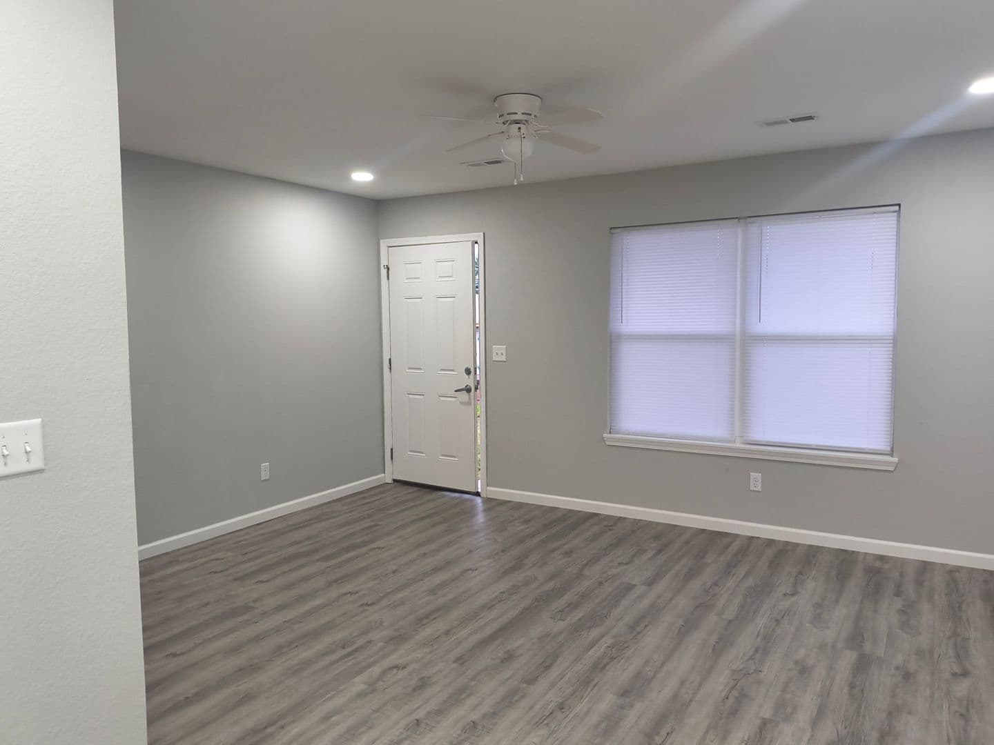 Eldon Apartment: 304 Grant Court