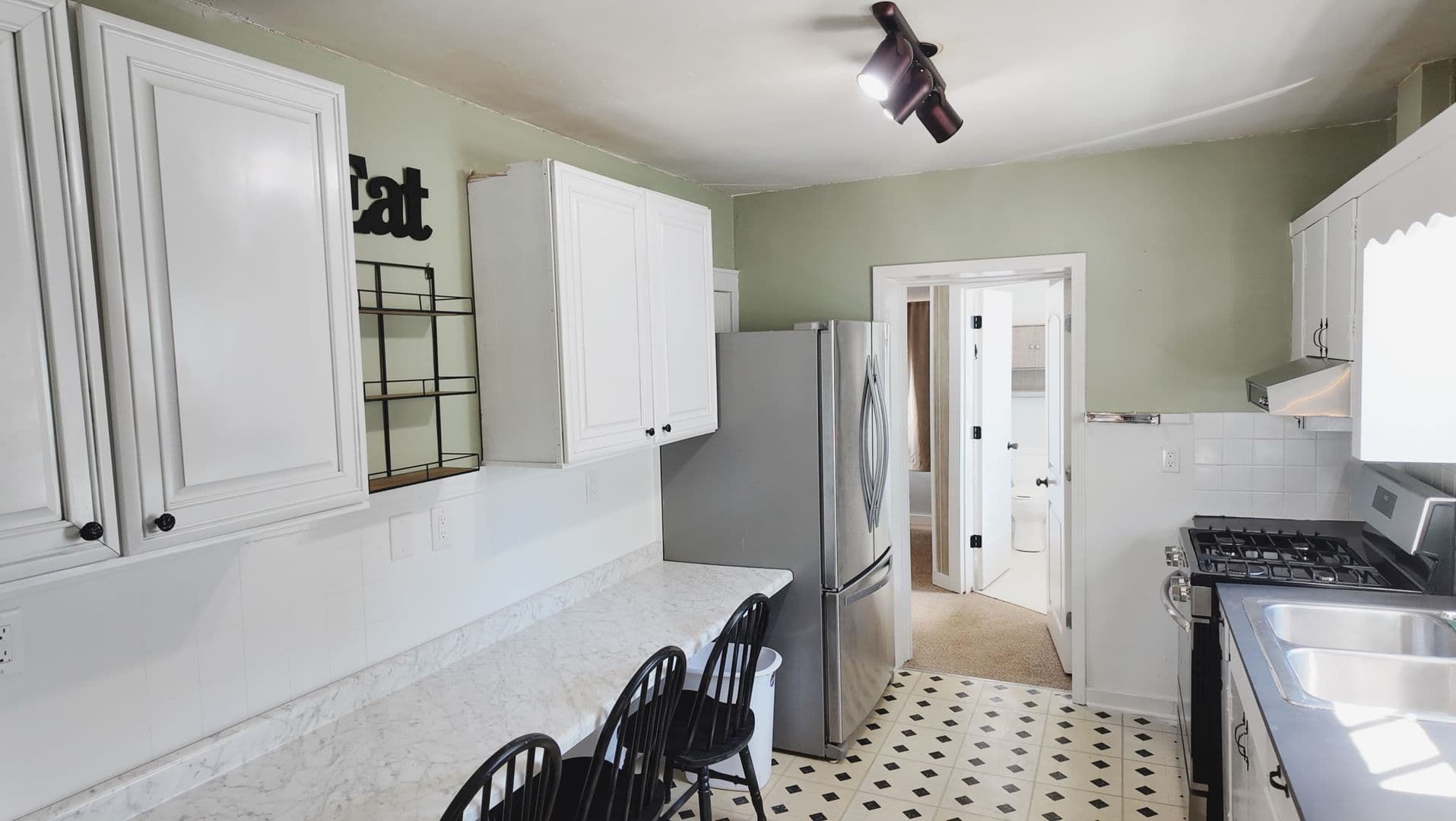 Eldon House: 508 N Oak