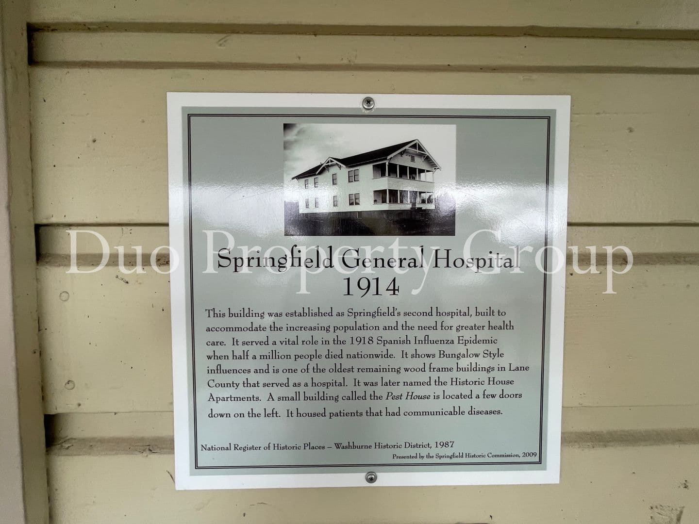 Springfield Apartment: 846 F Street