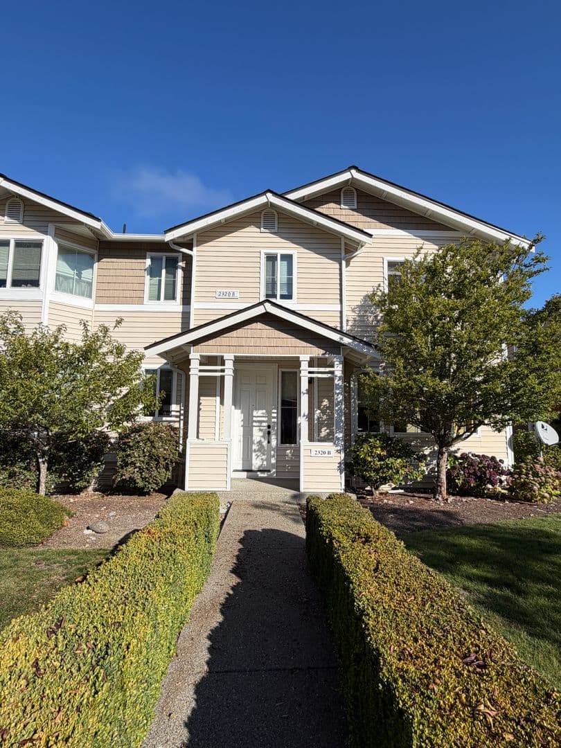 DuPont House: 2320 Simmons Street Unit B