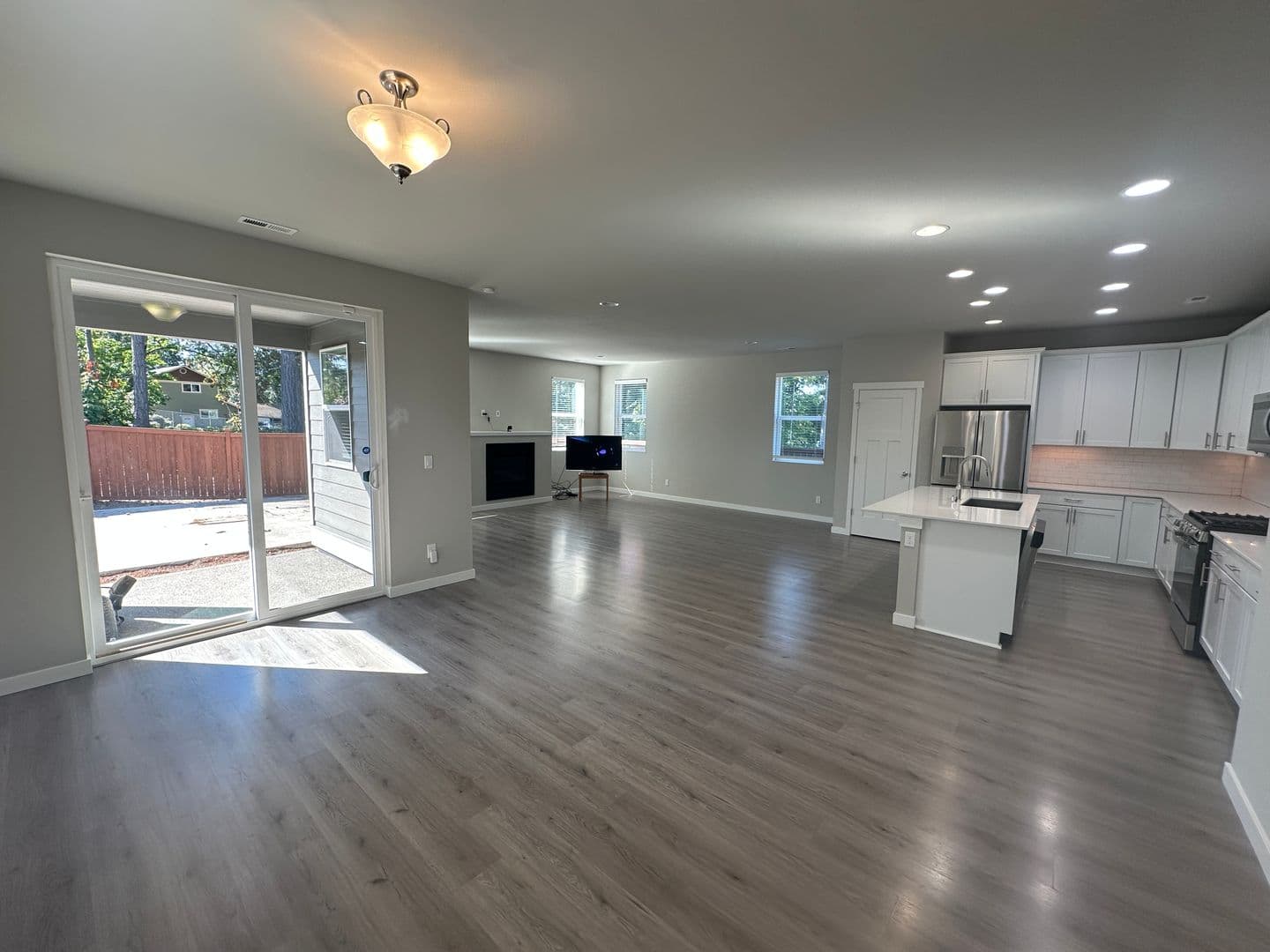 Lacey House: 7741 20th Ln SE