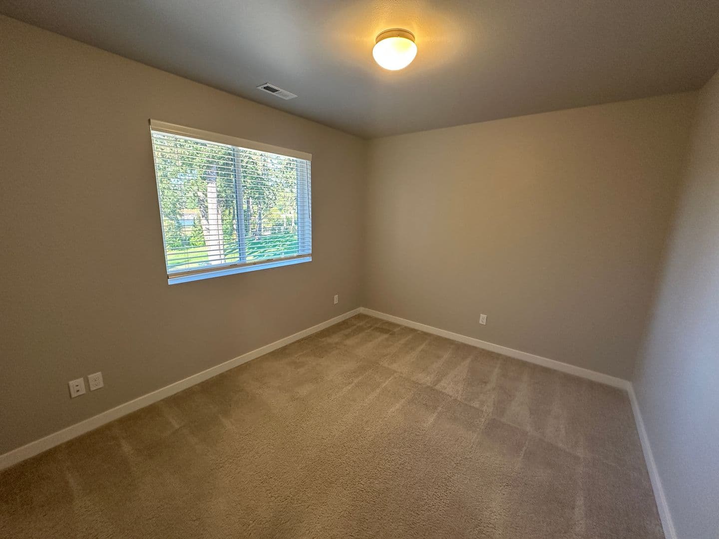 Lacey House: 7741 20th Ln SE
