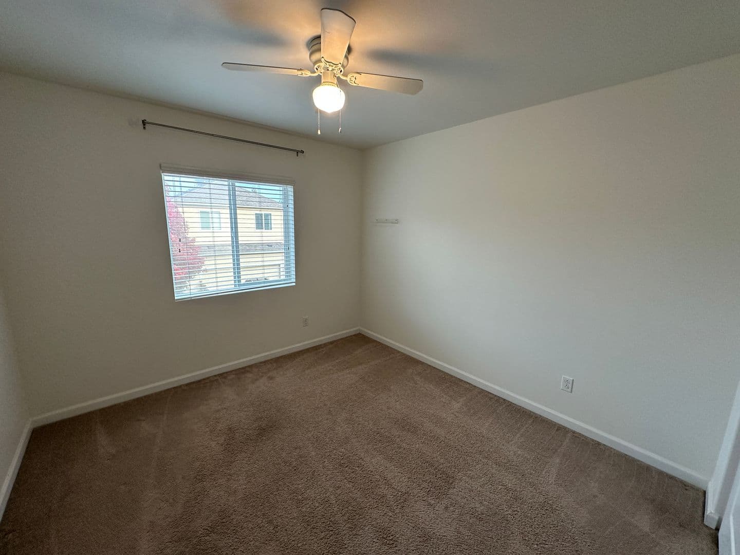 Lacey House: 3344 Hydra St NE