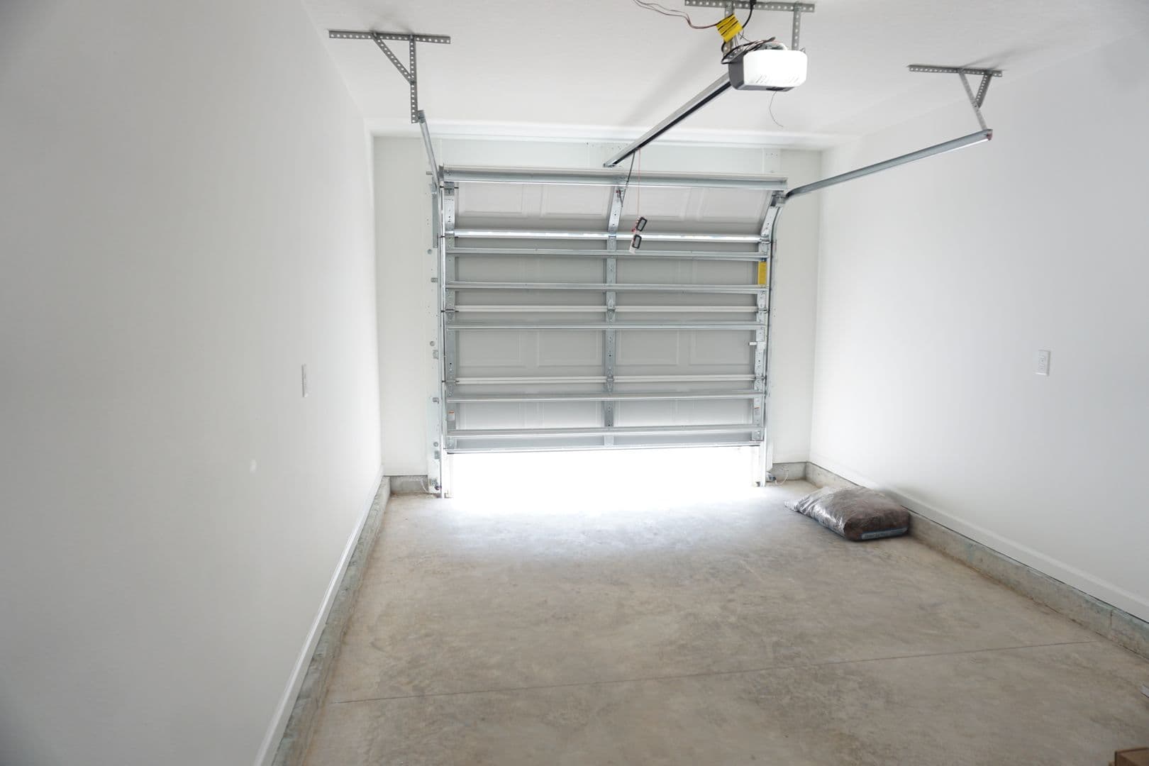 Jacksonville Townhome: 6095 Falcon Gate Lane