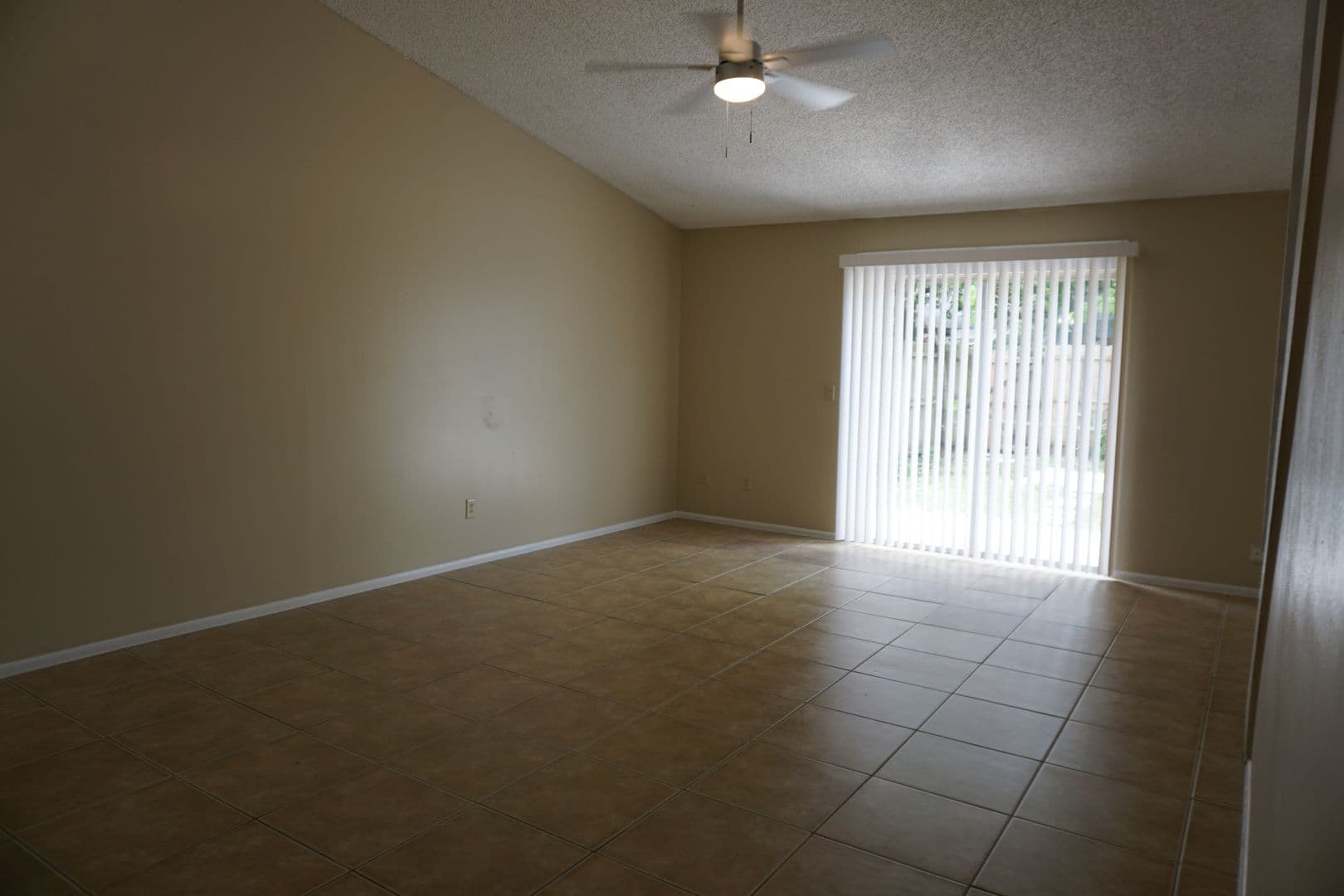 Atlantic Beach Townhome: 537 Aquatic Drive