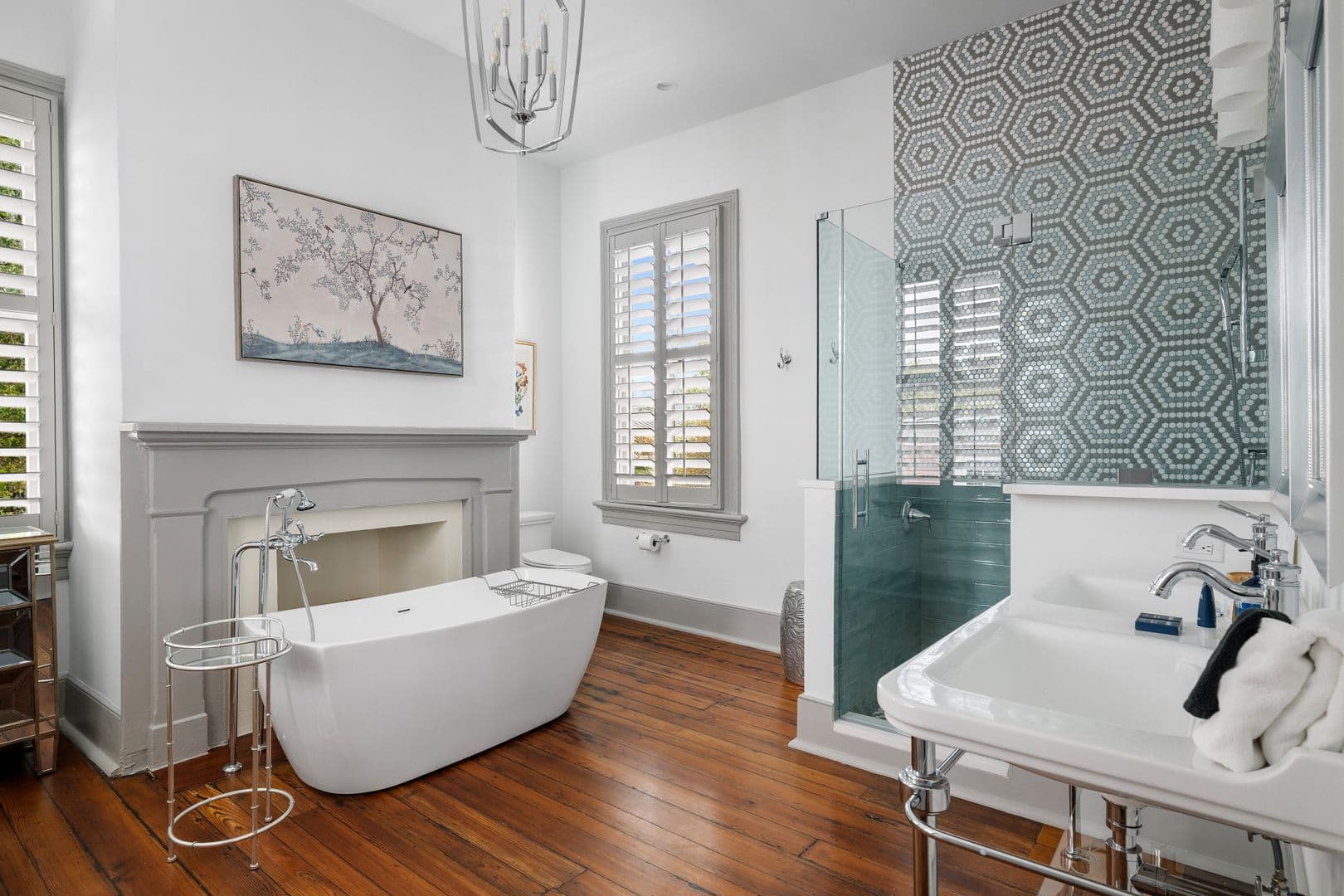 Charleston House: 135 Broad Street