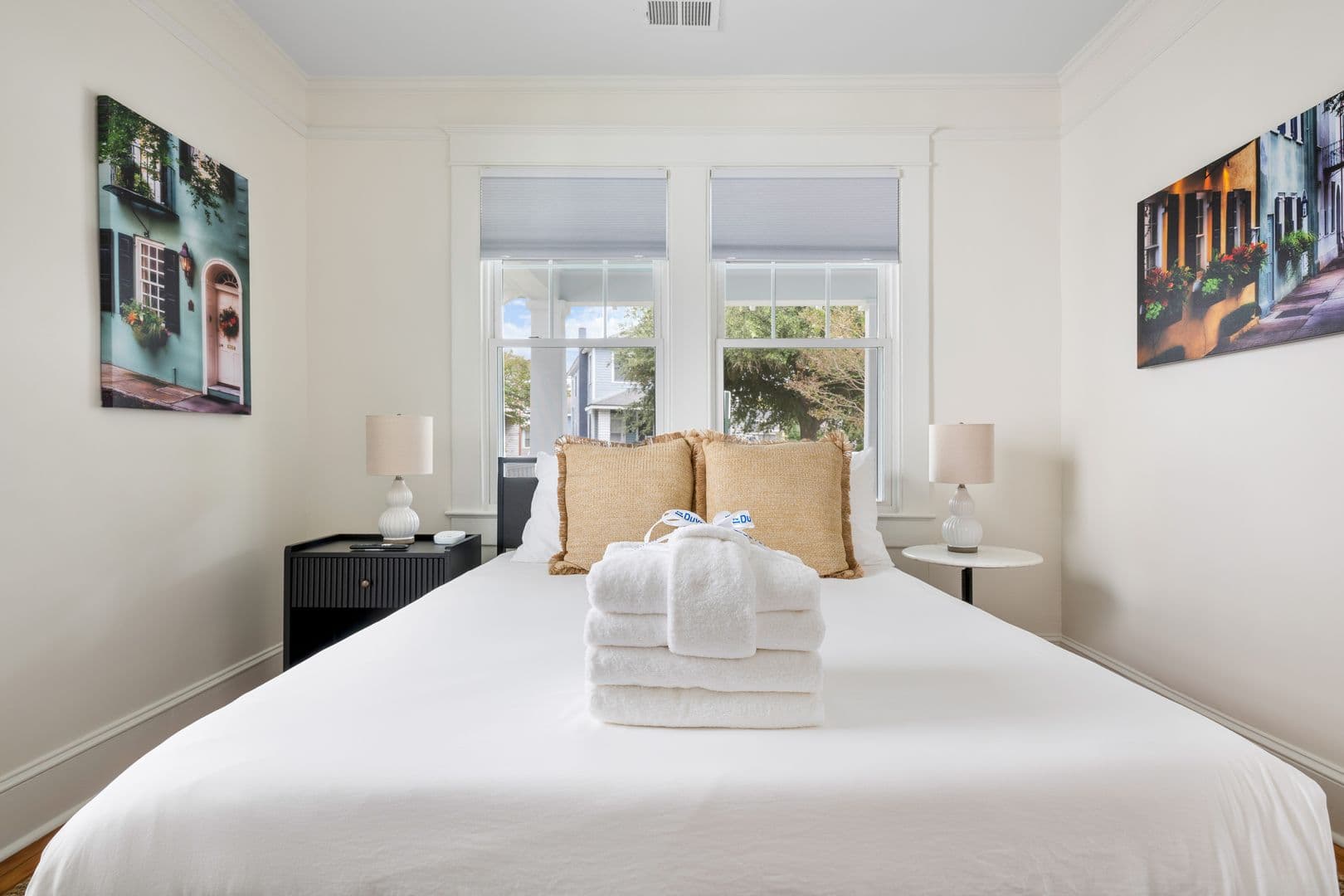 Charleston House: 1133 King Street