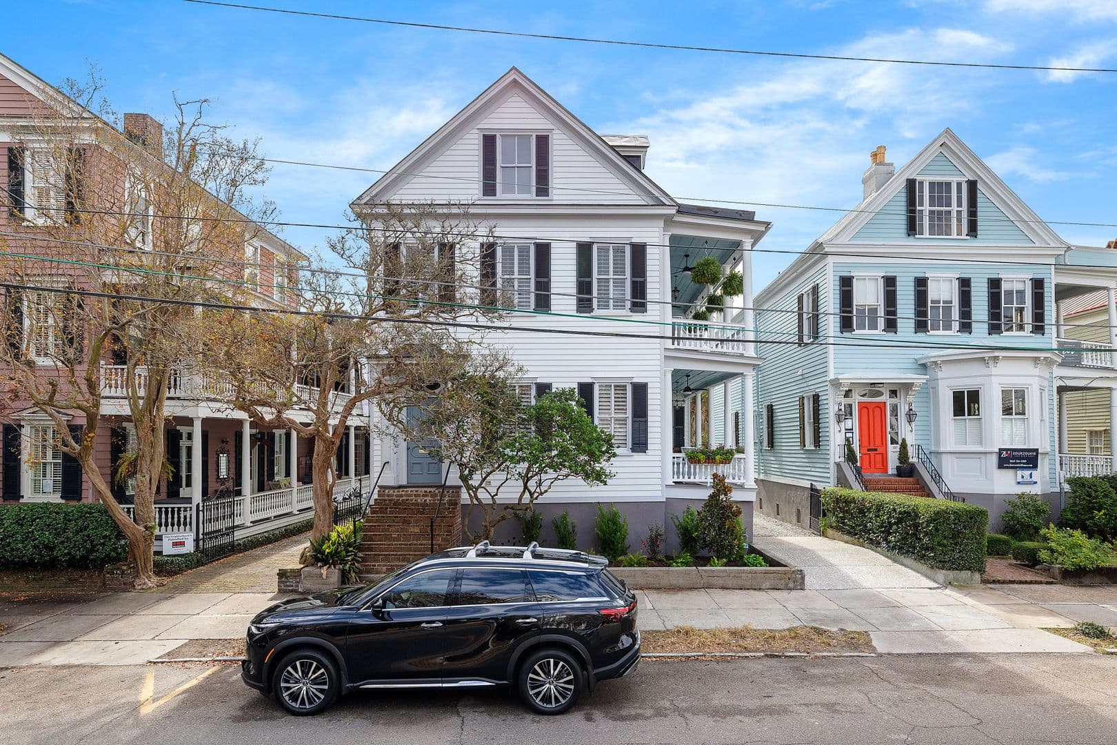 Charleston House: 135 Broad Street