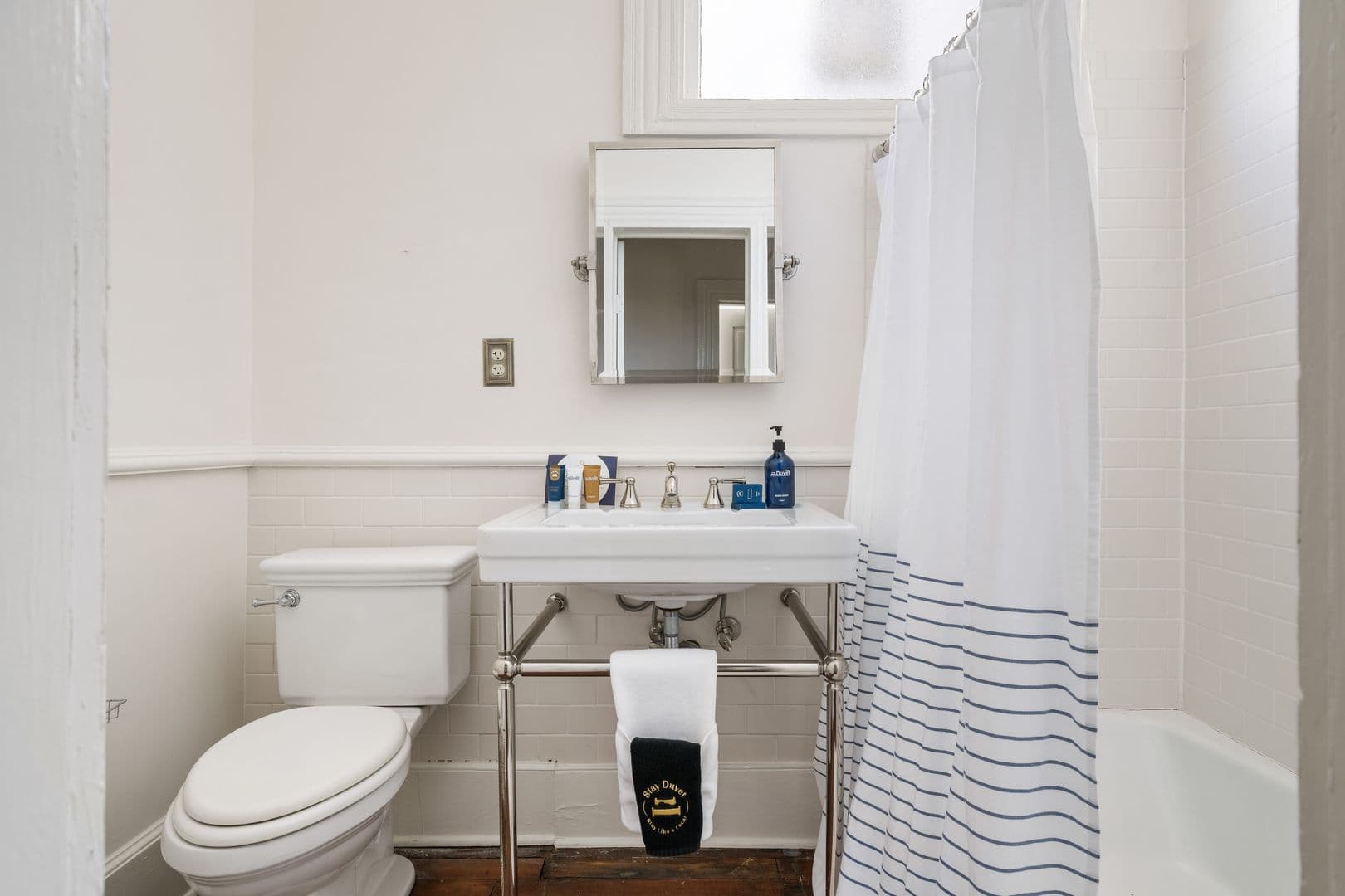 Charleston House: 33 Society Street