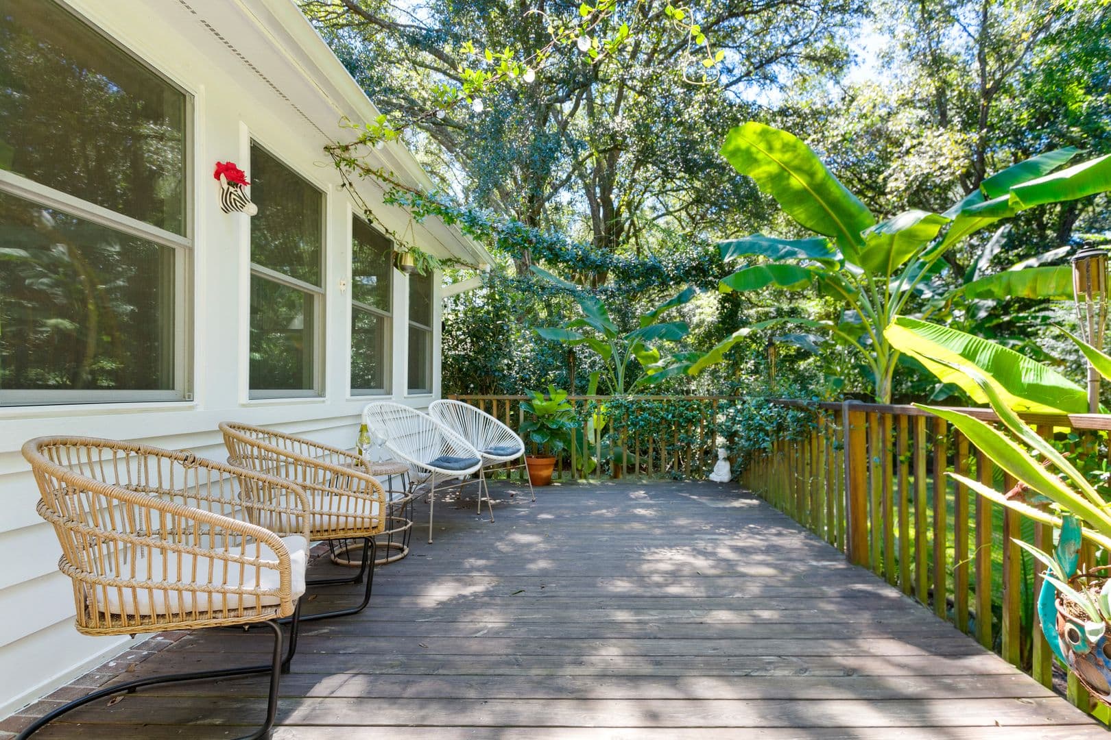 Charleston House: 1492 Kentwood Circle