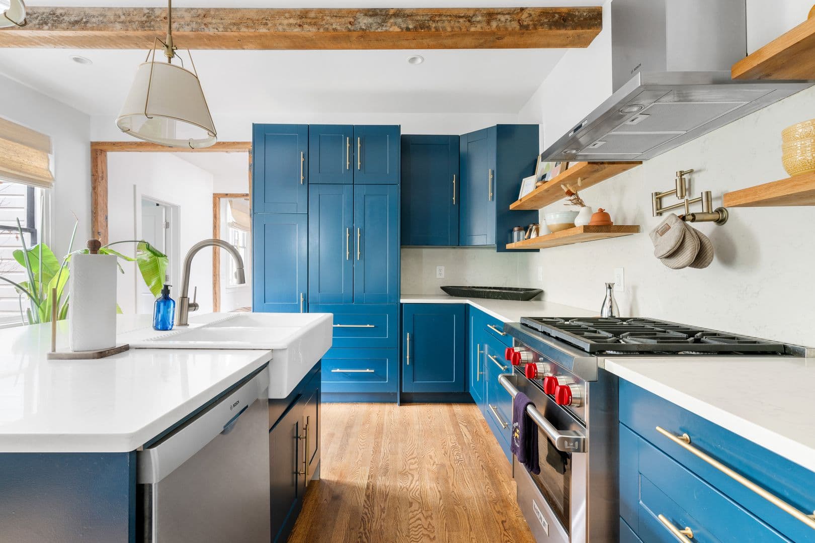 Charleston House: 70 Ashe Street
