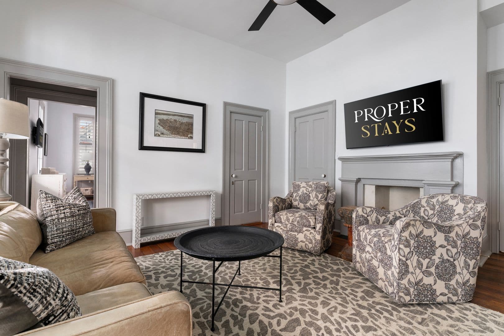 Charleston House: 135 Broad Street