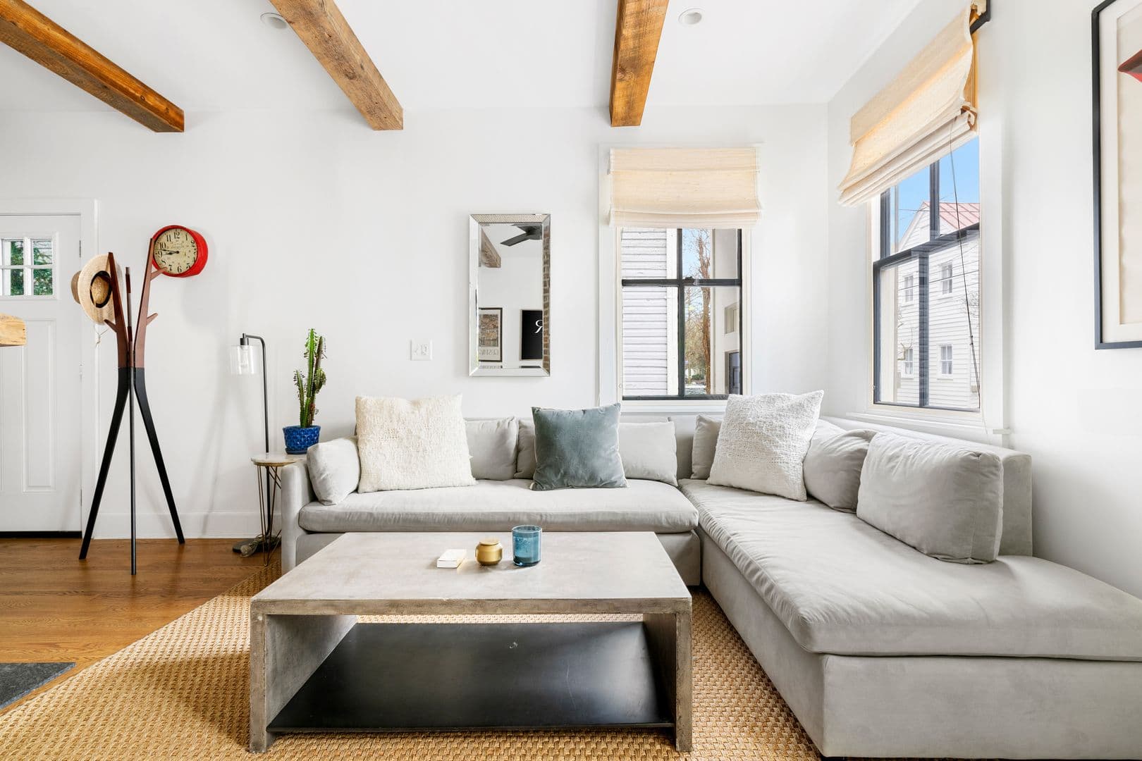Charleston House: 70 Ashe Street