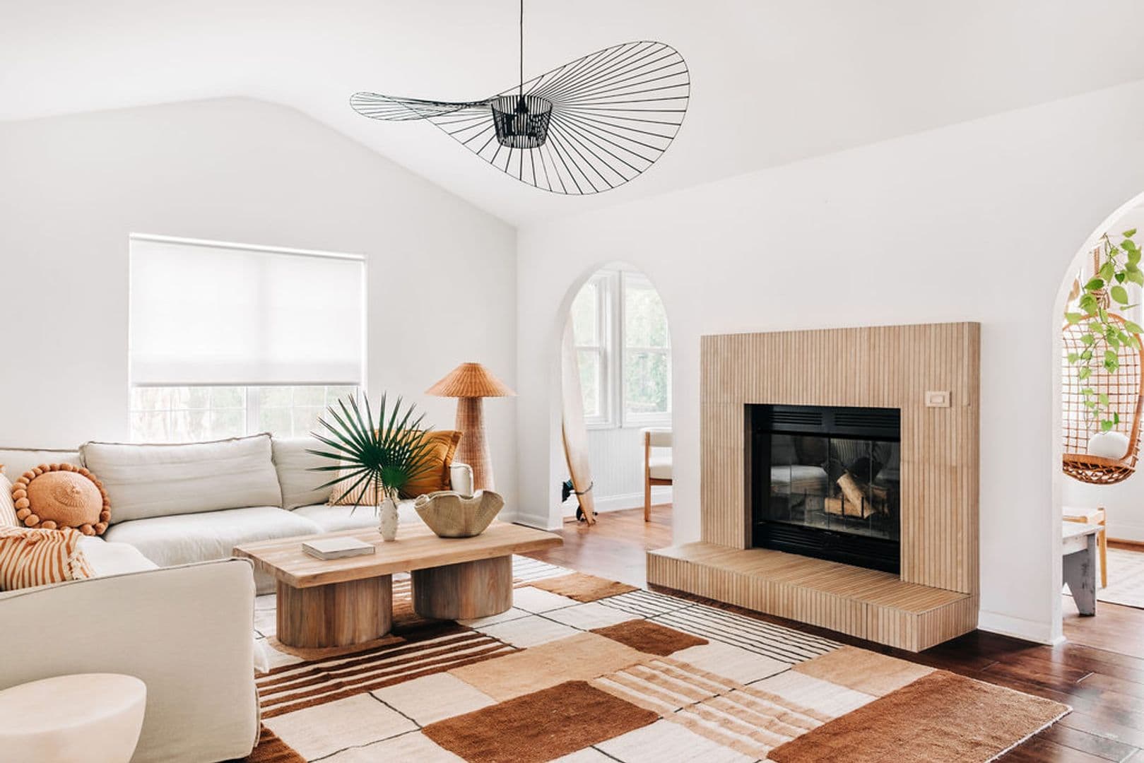 Charleston House: 1492 Kentwood Circle