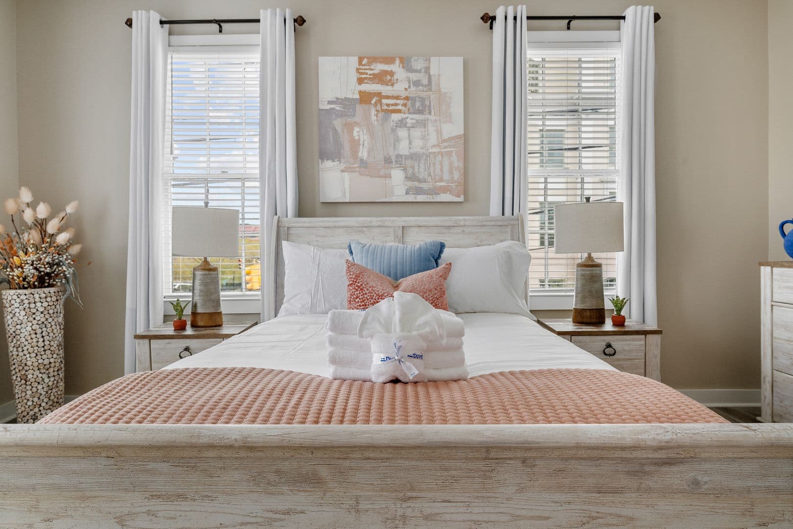 Charleston House: 460 Meeting Street