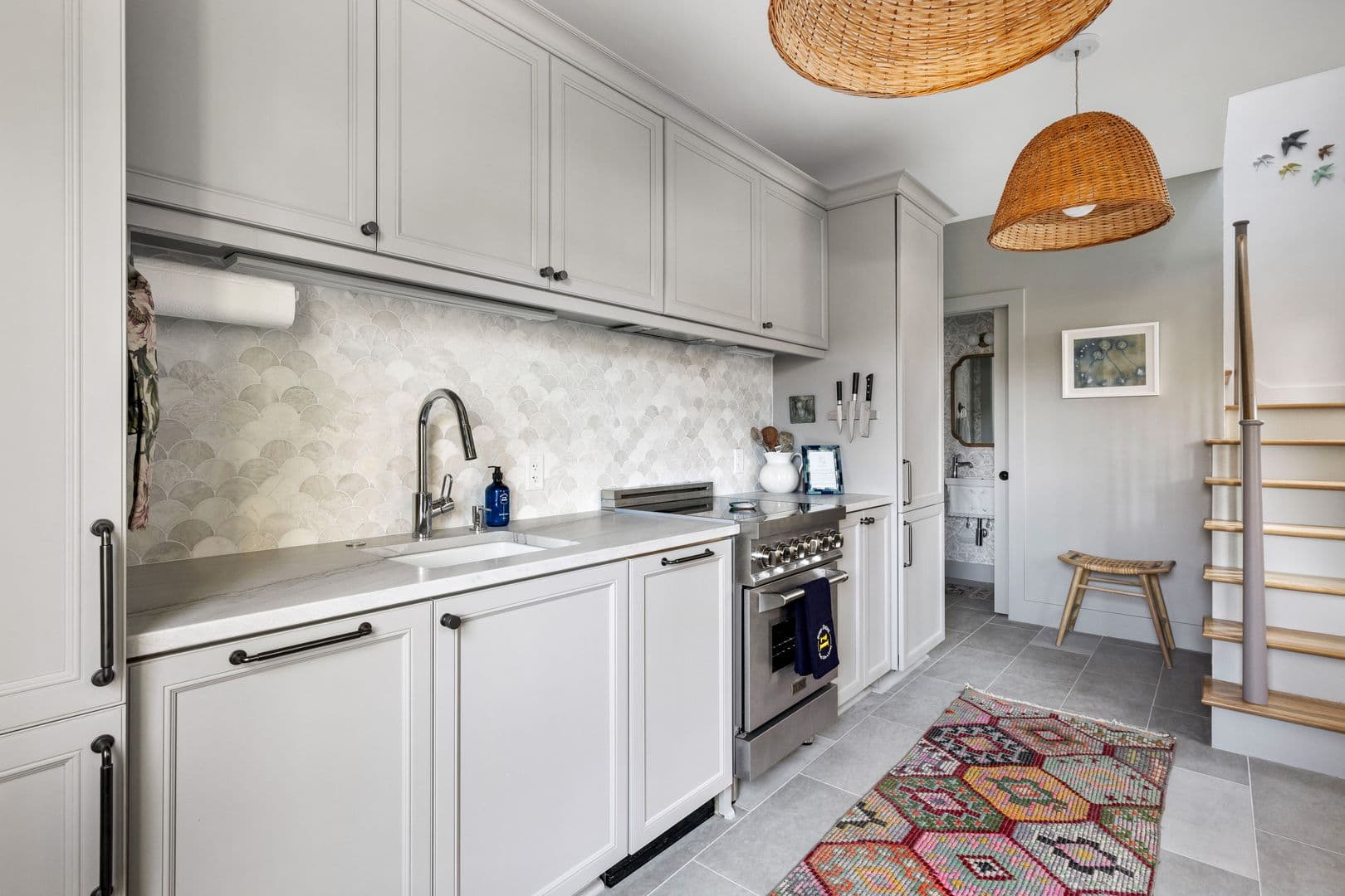 Charleston House: 36 10th Avenue