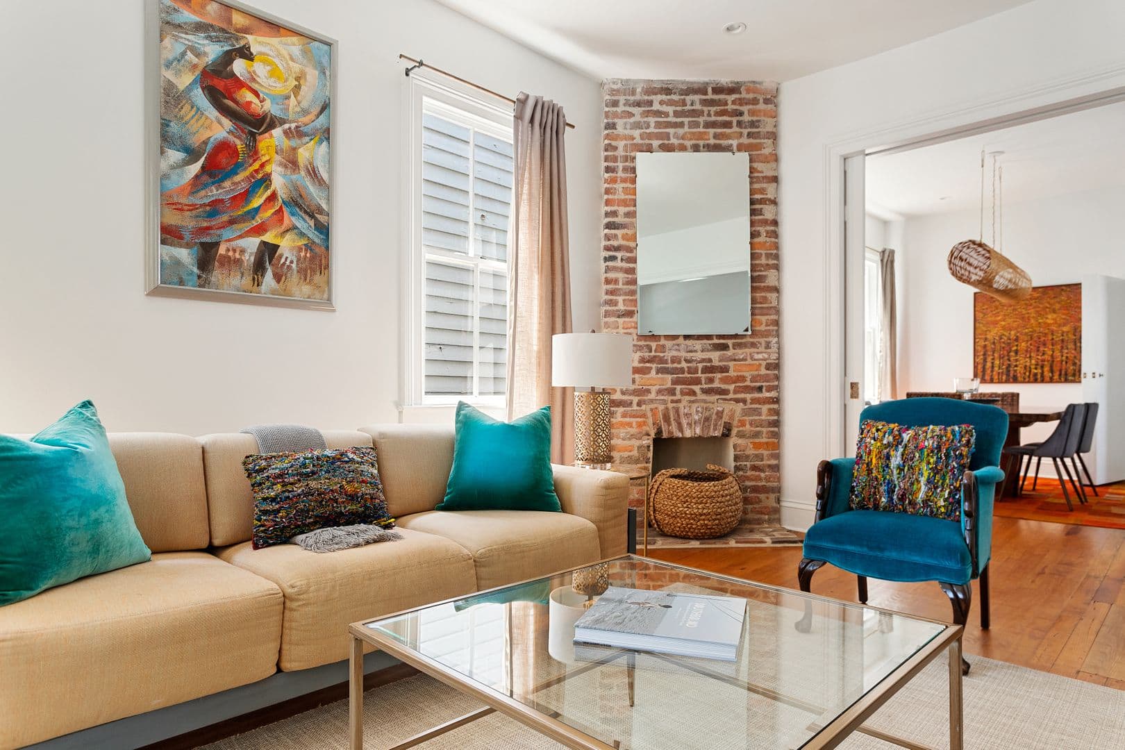 Charleston House: 94 Bogard Street