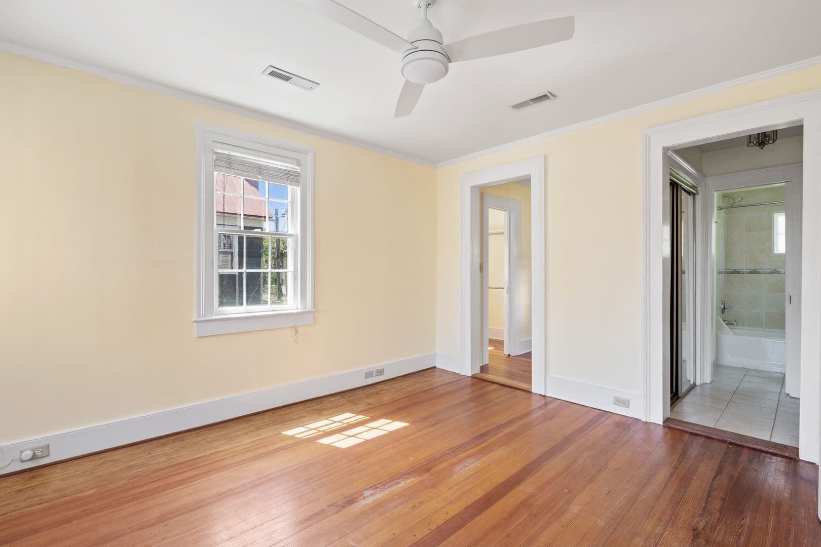 Charleston House: 2 Talon Court