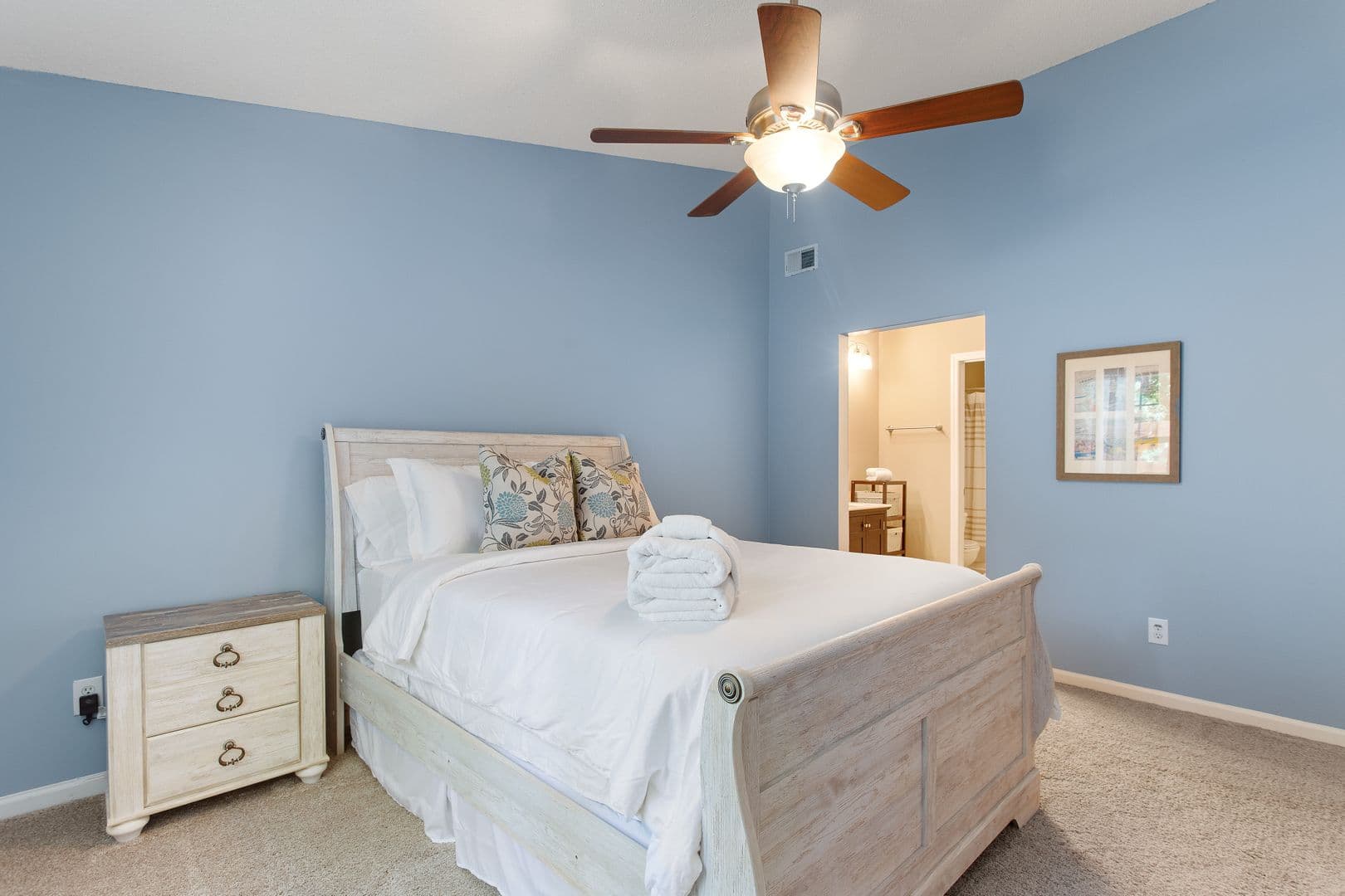 James Island House: 1361 Pinnacle Lane