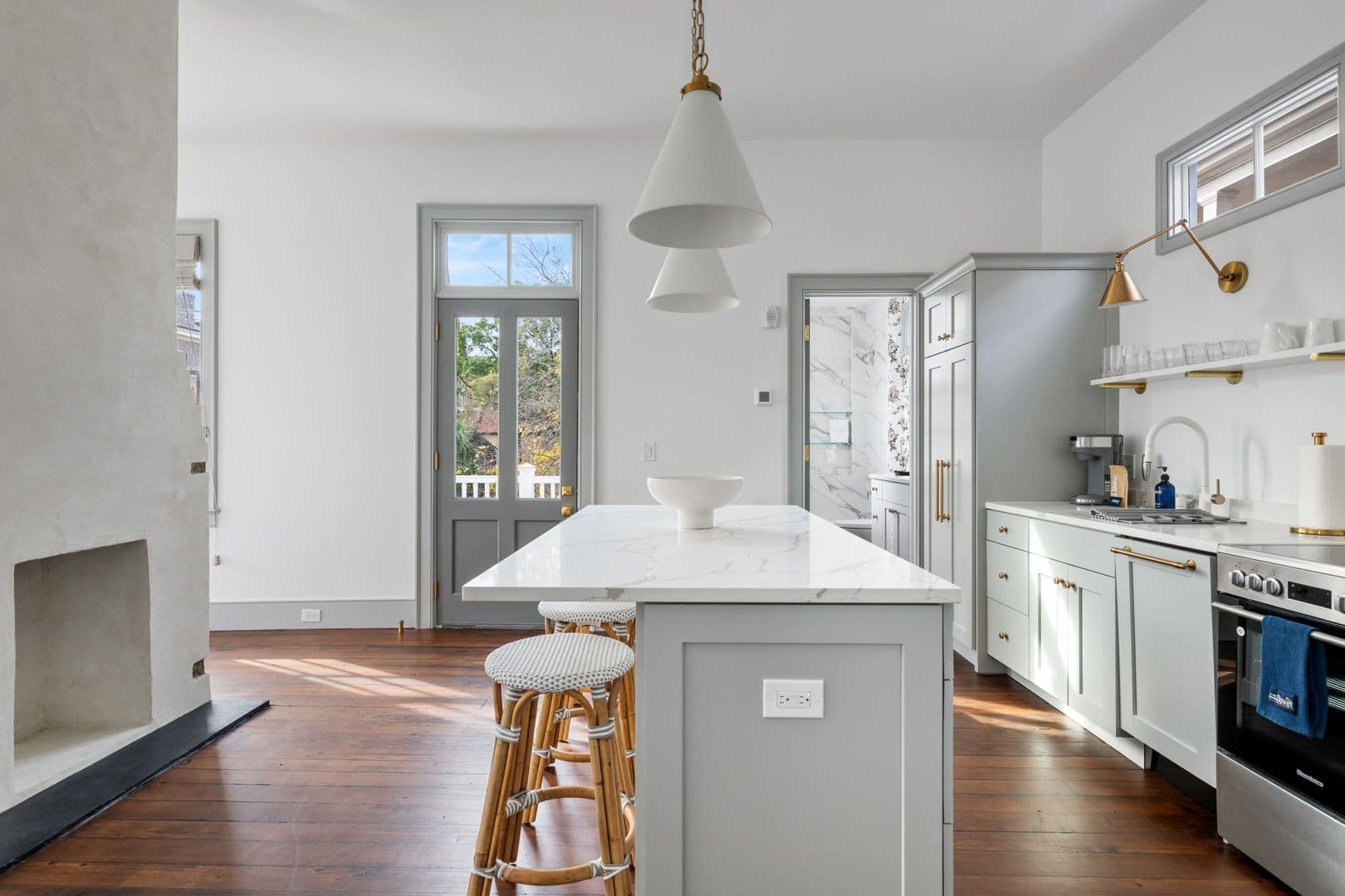 Charleston House: 123 King Street
