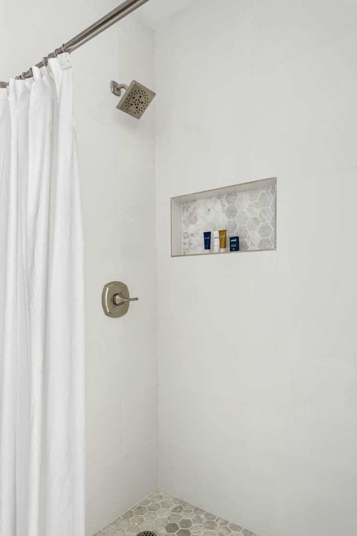 Charleston House: 28 Chapel Street, Suite 2