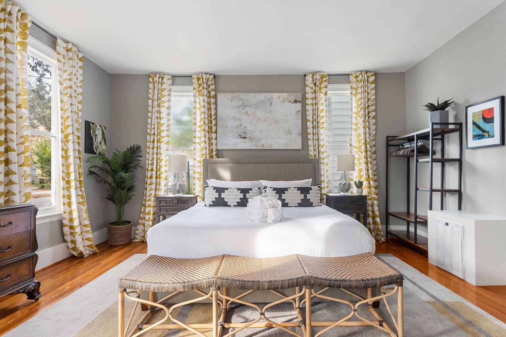 Charleston House: 234 Ashley Avenue, A